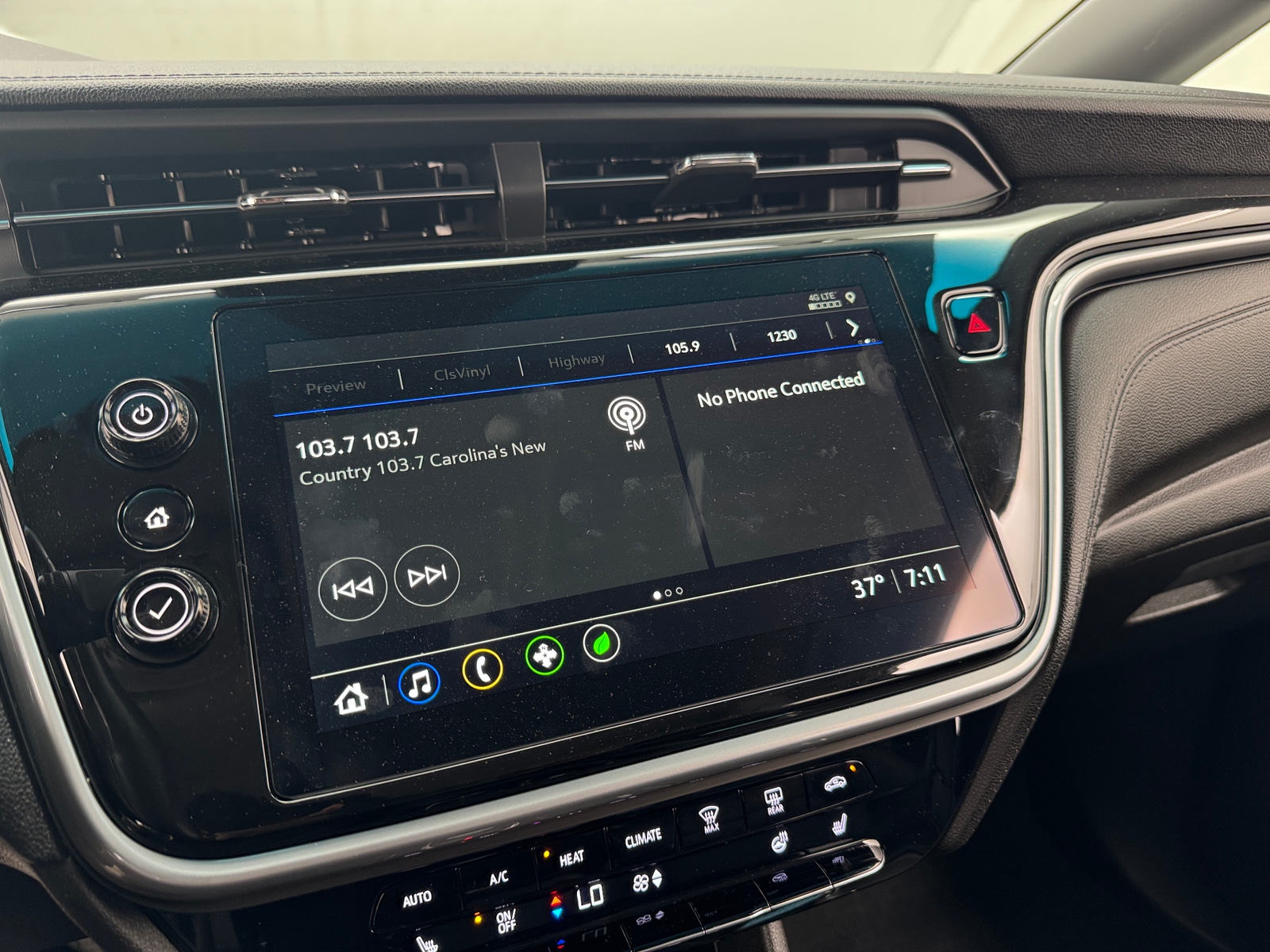 Thumbnail: 2023 Chevrolet Bolt EV - 3