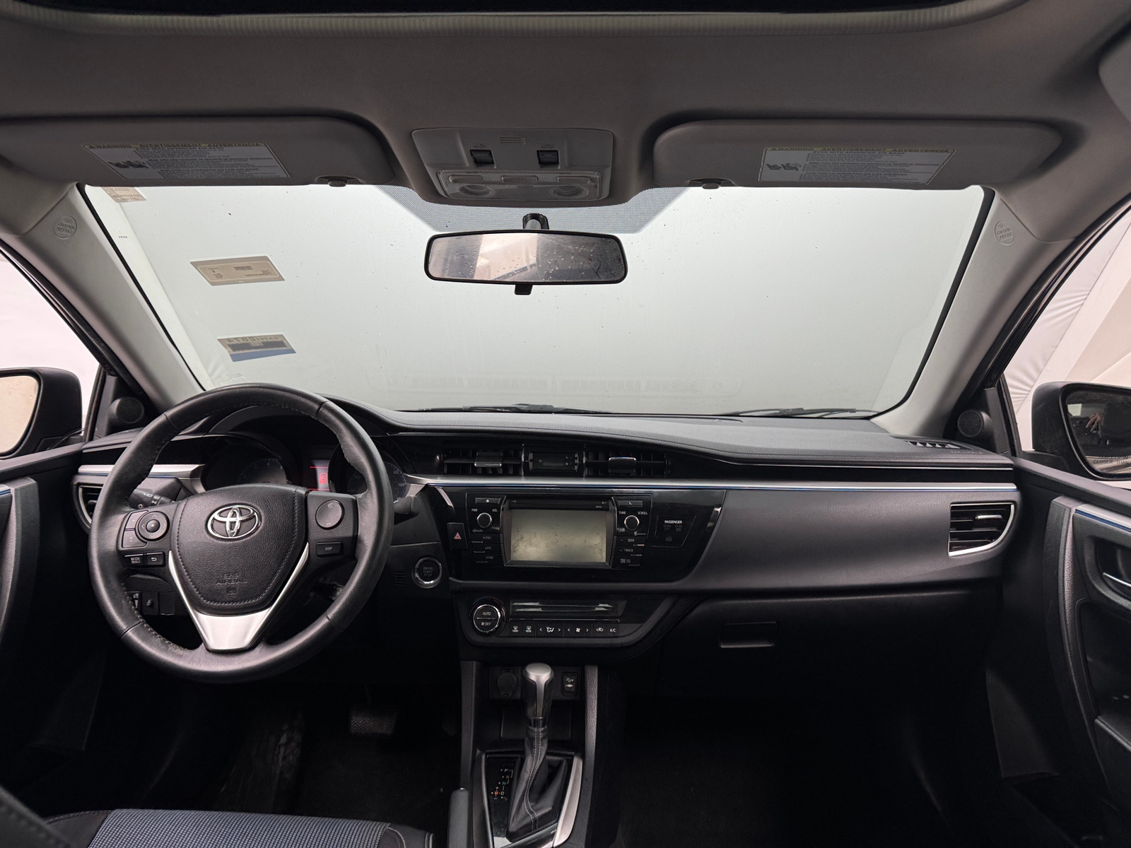 Thumbnail: 2014 Toyota Corolla - 3