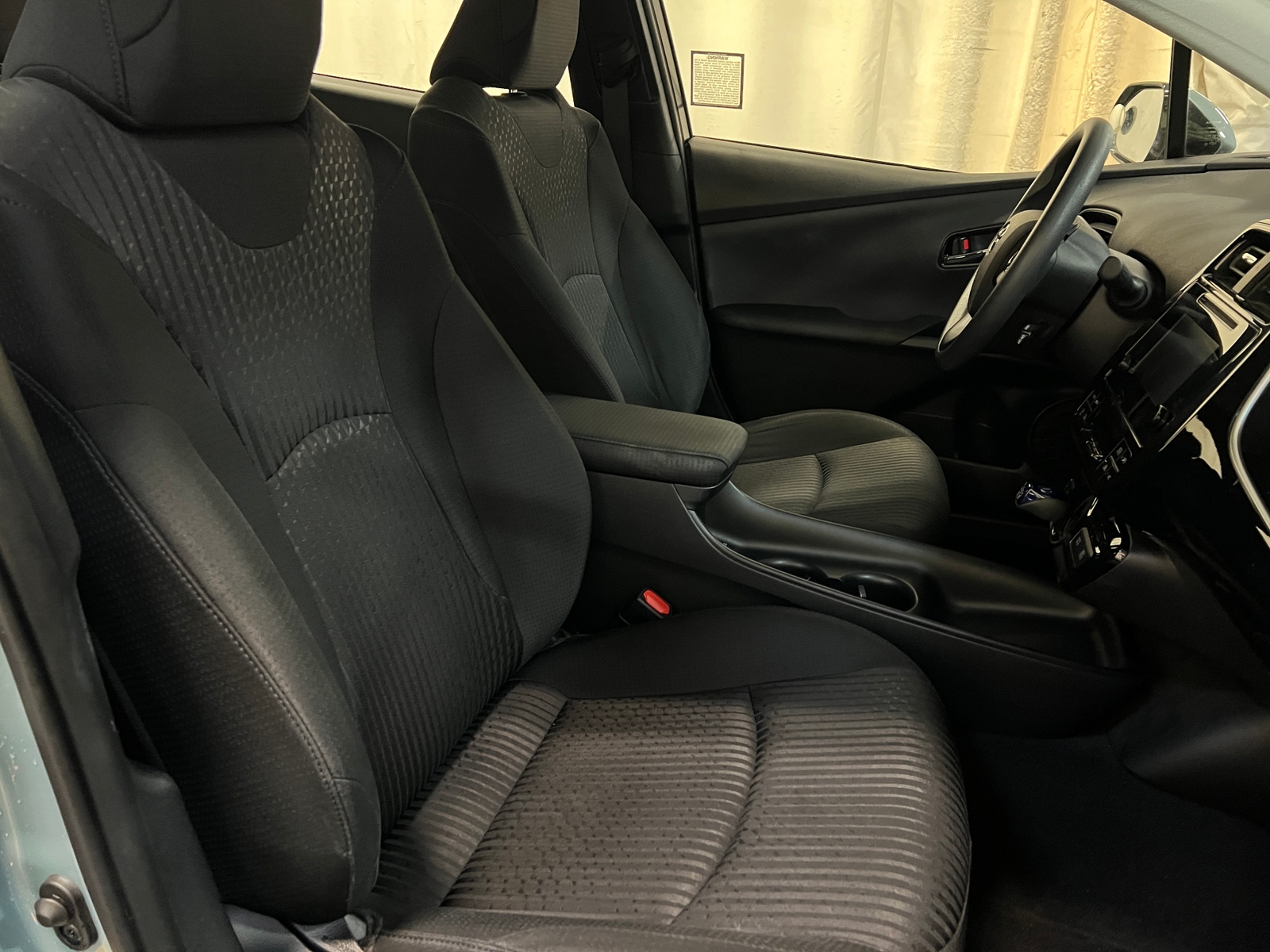 Thumbnail: 2016 Toyota Prius - 2