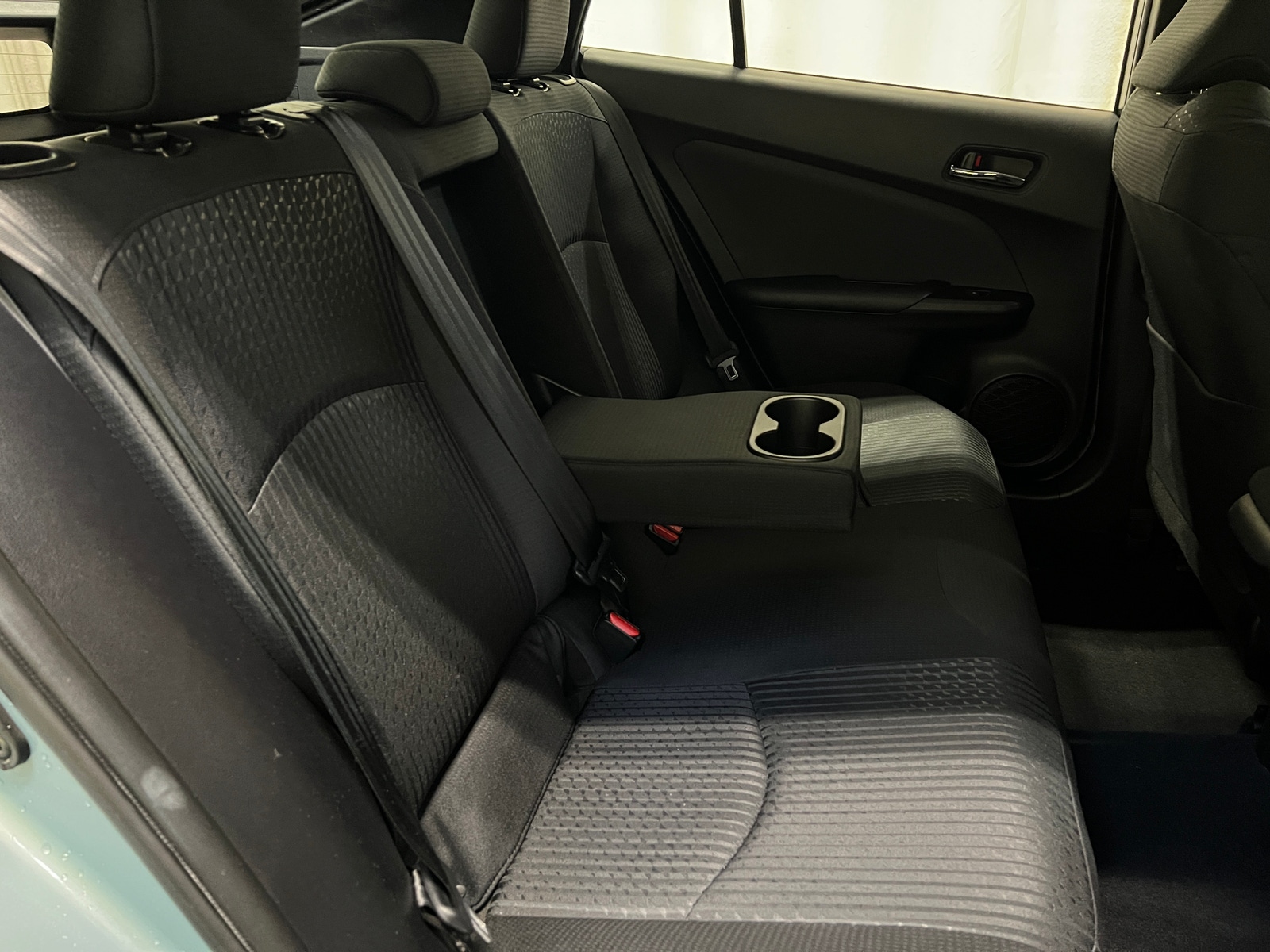 Thumbnail: 2016 Toyota Prius - 6