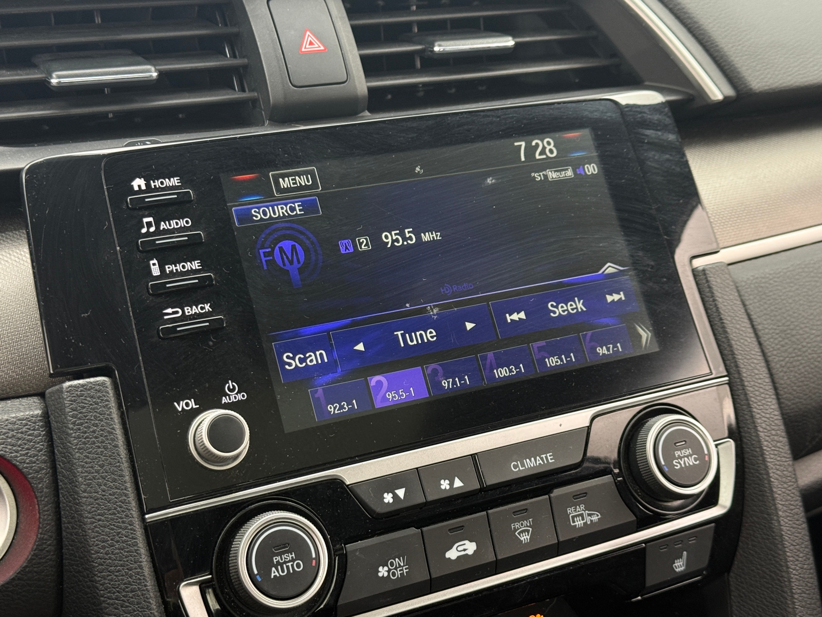 Thumbnail: 2019 Honda Civic - 3