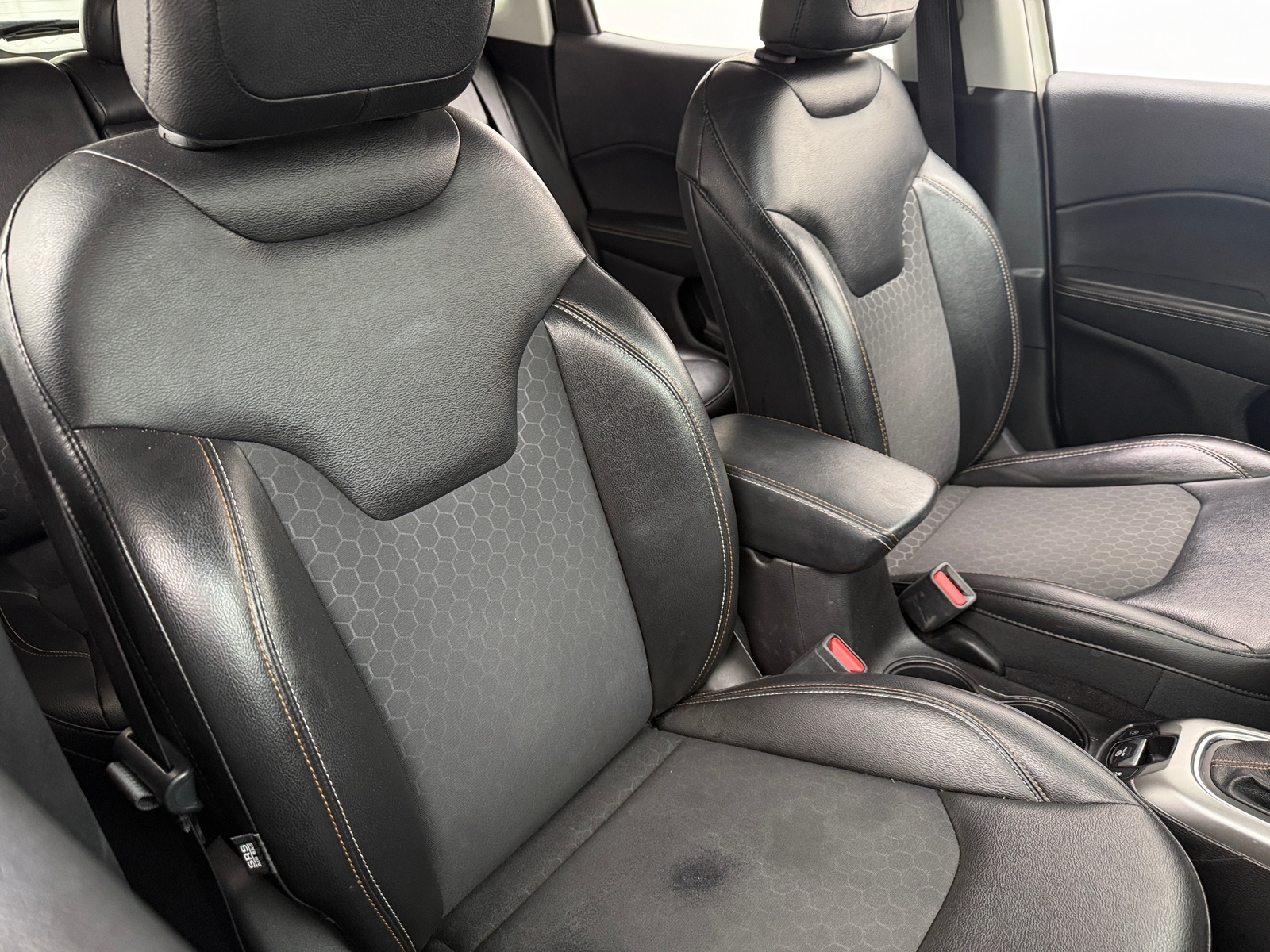 Thumbnail: 2018 Jeep Compass - 2