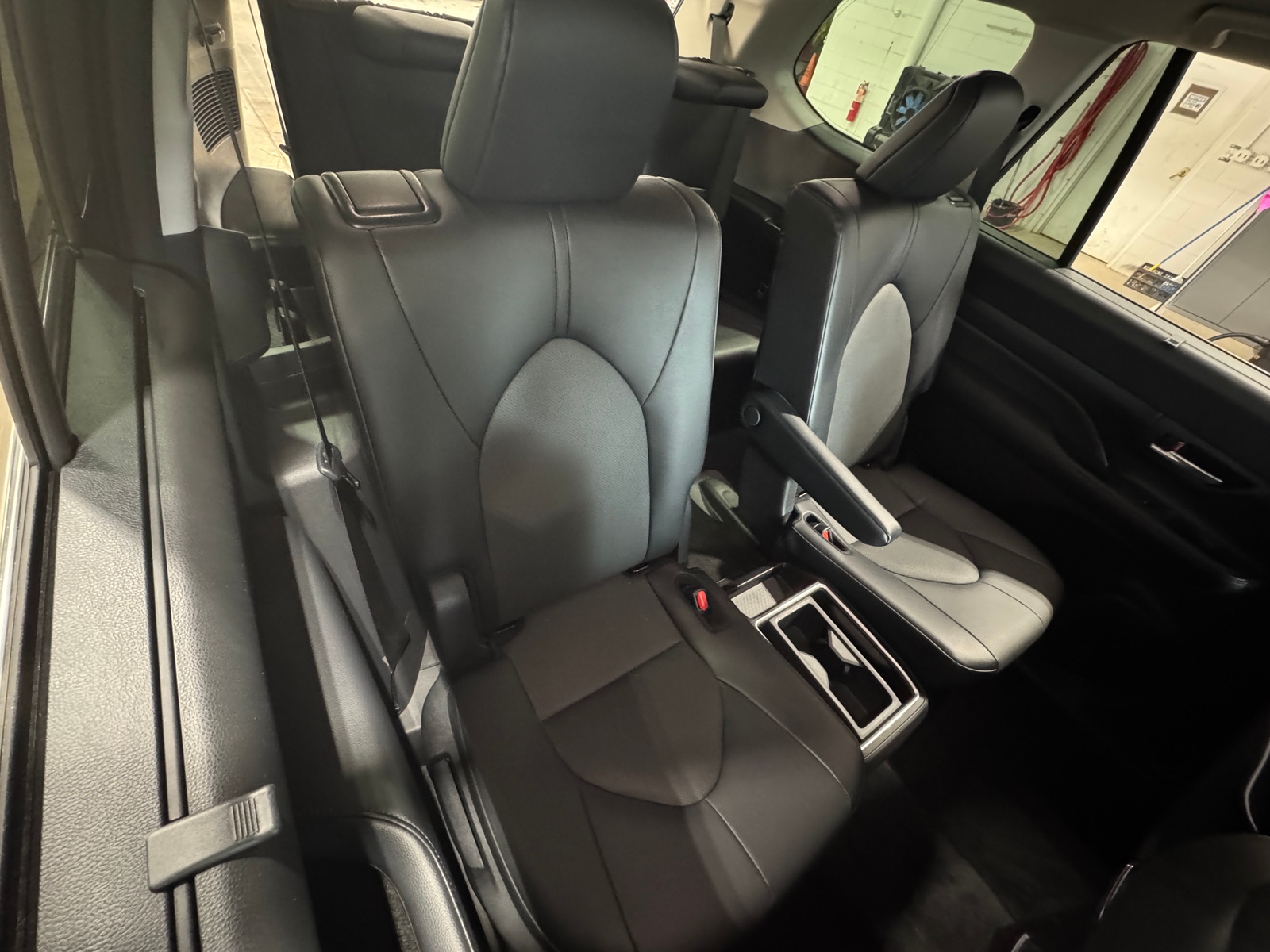 Thumbnail: 2025 Toyota Grand Highlander - 5