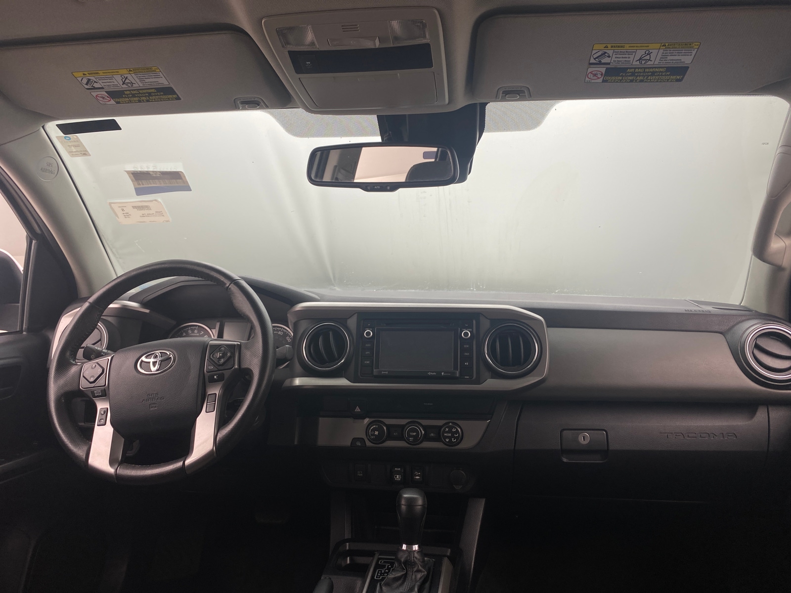 Thumbnail: 2019 Toyota Tacoma - 3