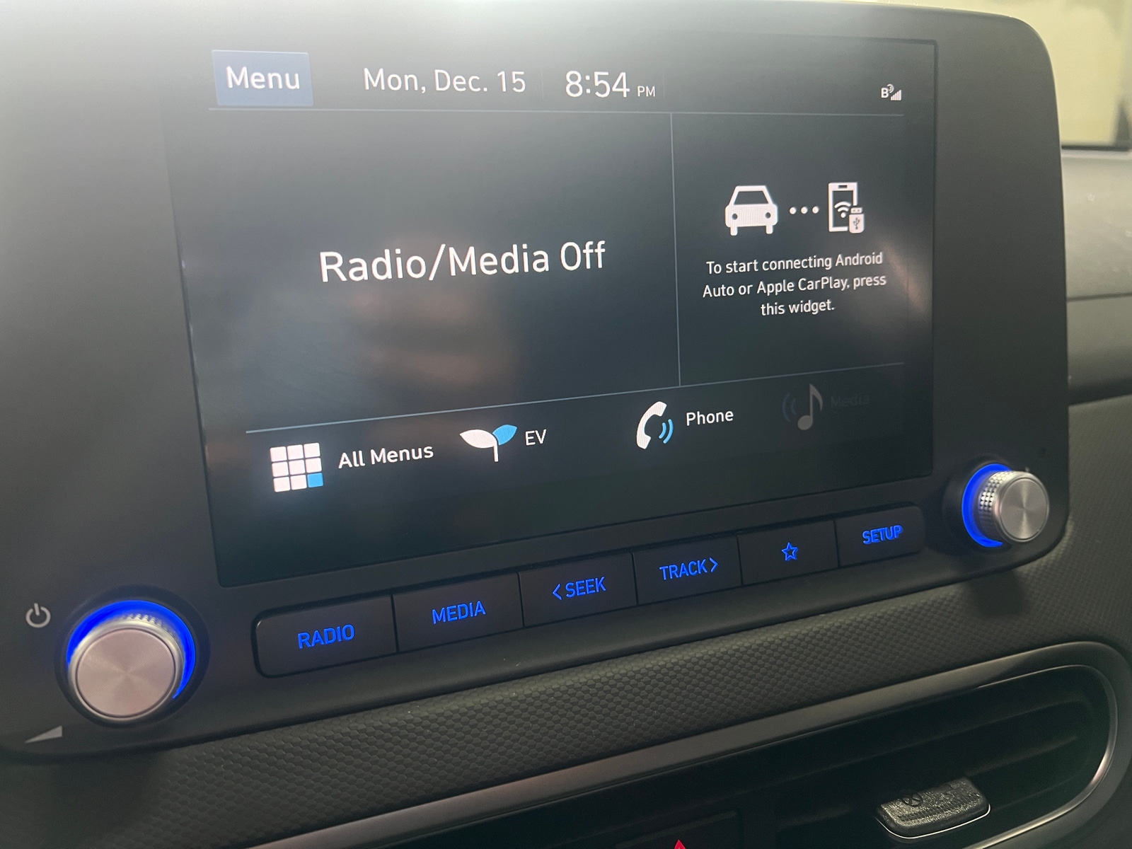 Thumbnail: 2023 Hyundai Kona - 4