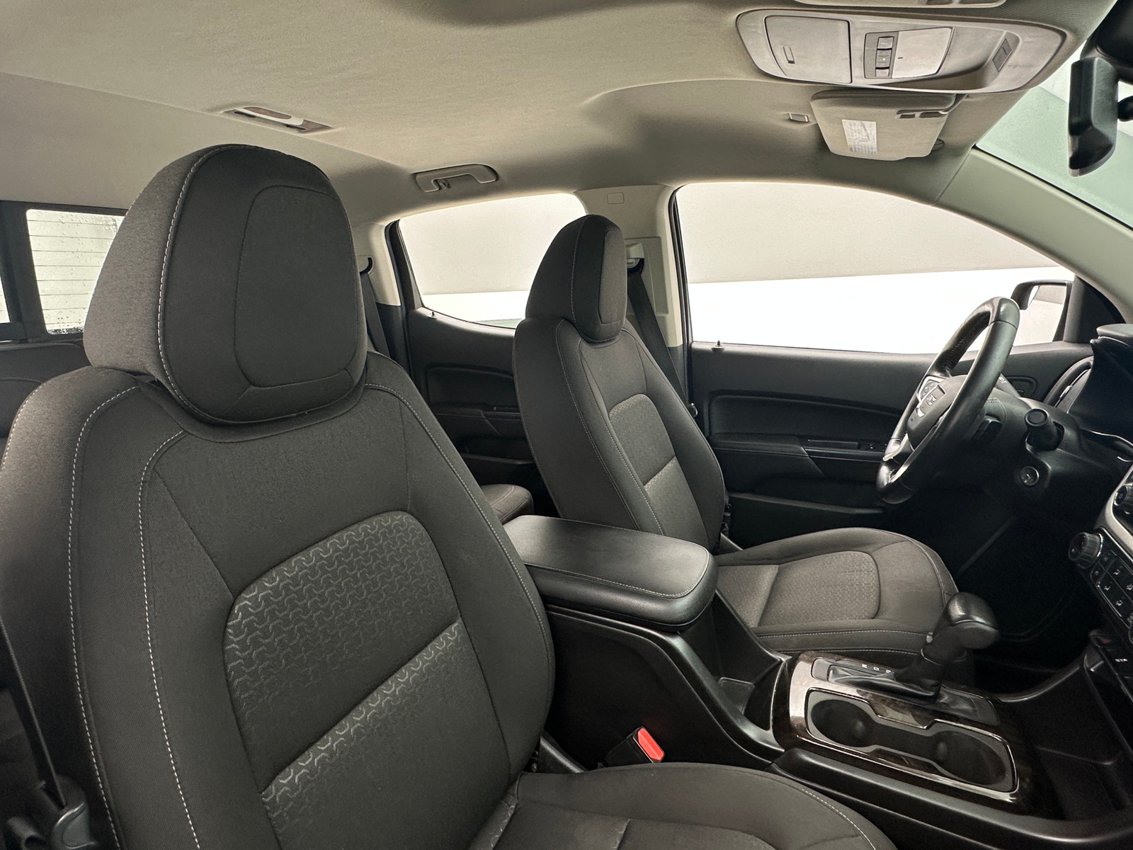 Thumbnail: 2016 GMC Canyon - 2