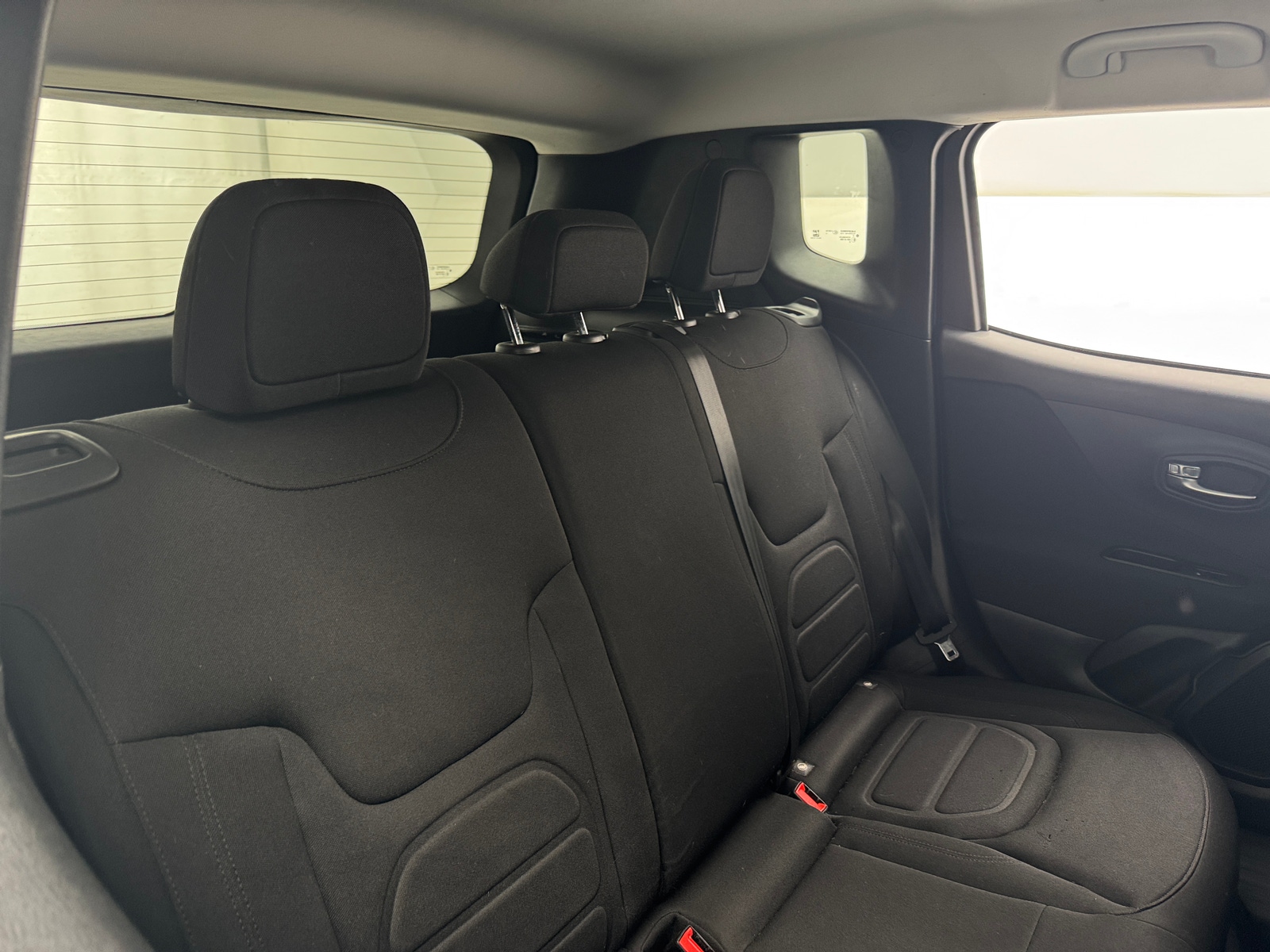 Thumbnail: 2021 Jeep Renegade - 6