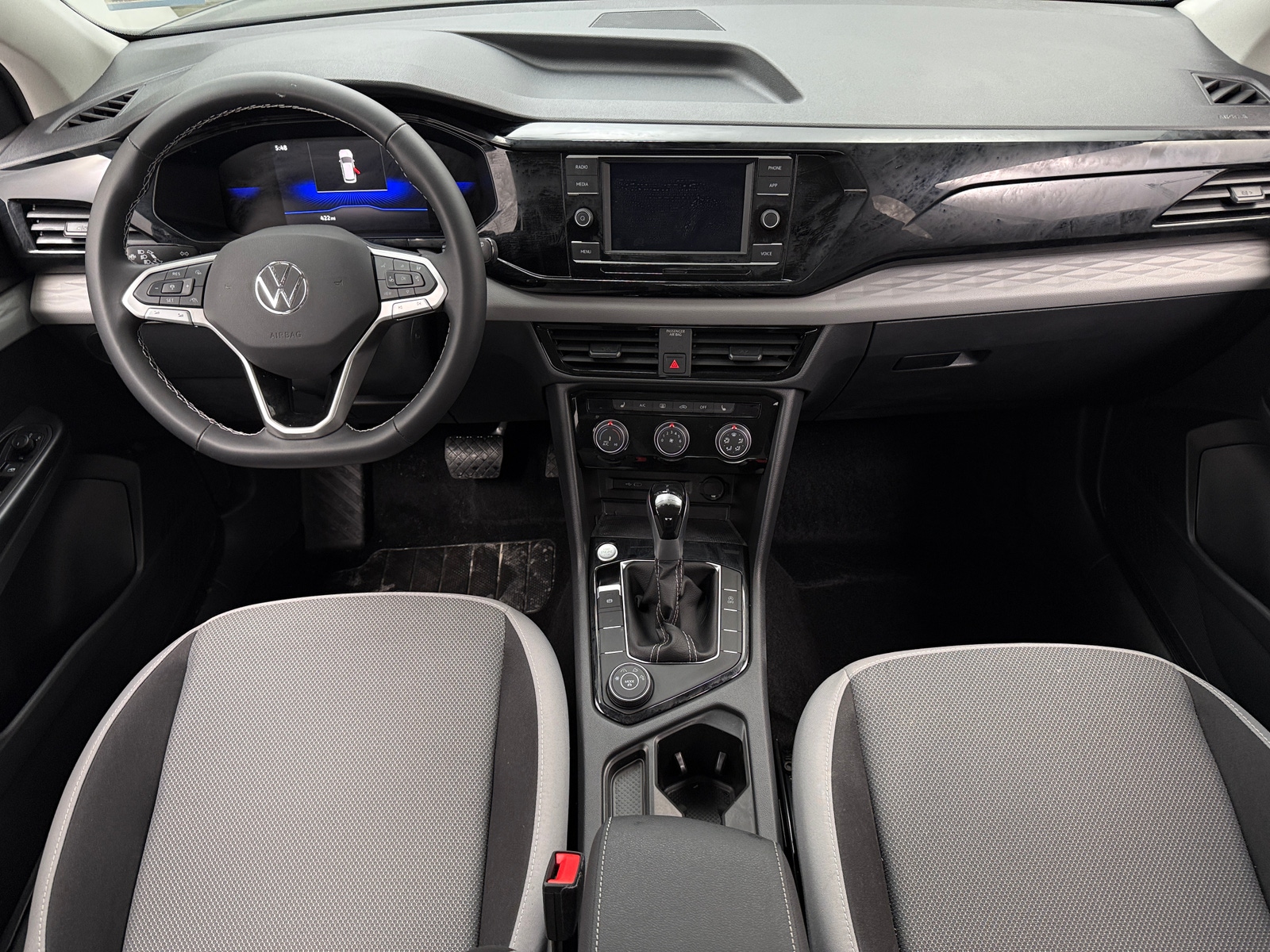 Thumbnail: 2024 Volkswagen Taos - 3