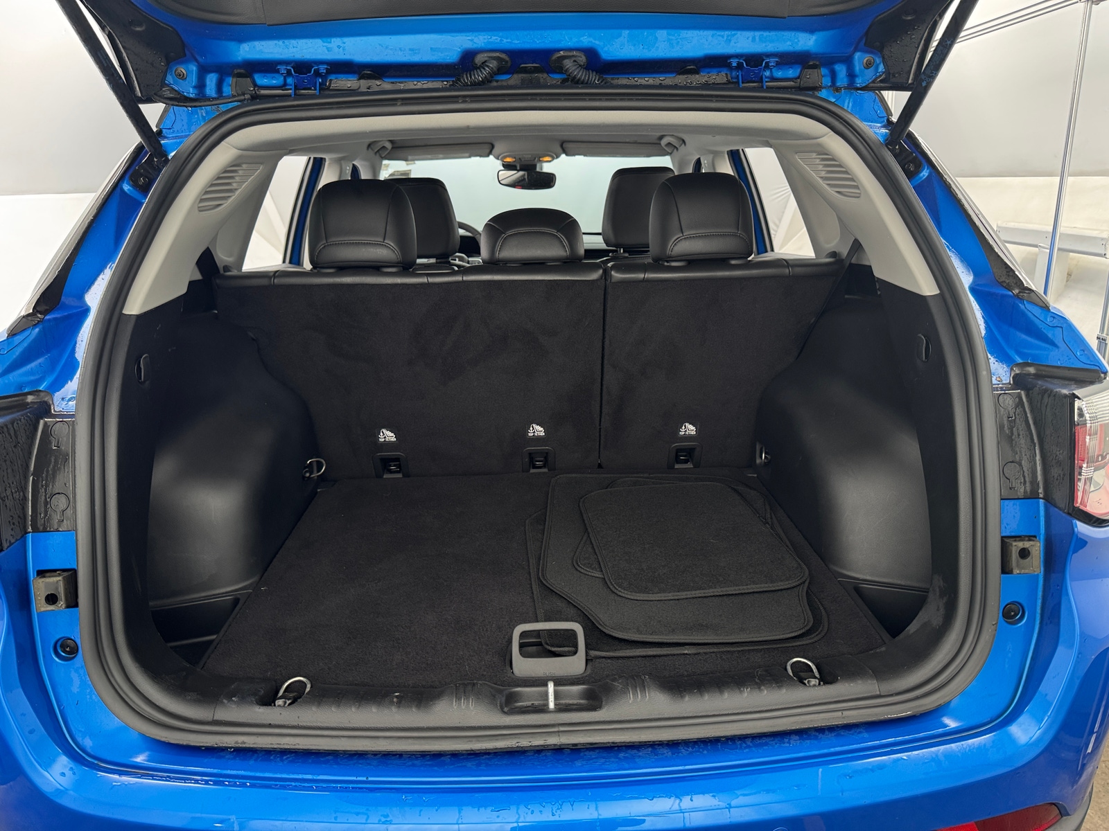 Thumbnail: 2022 Jeep Compass - 6