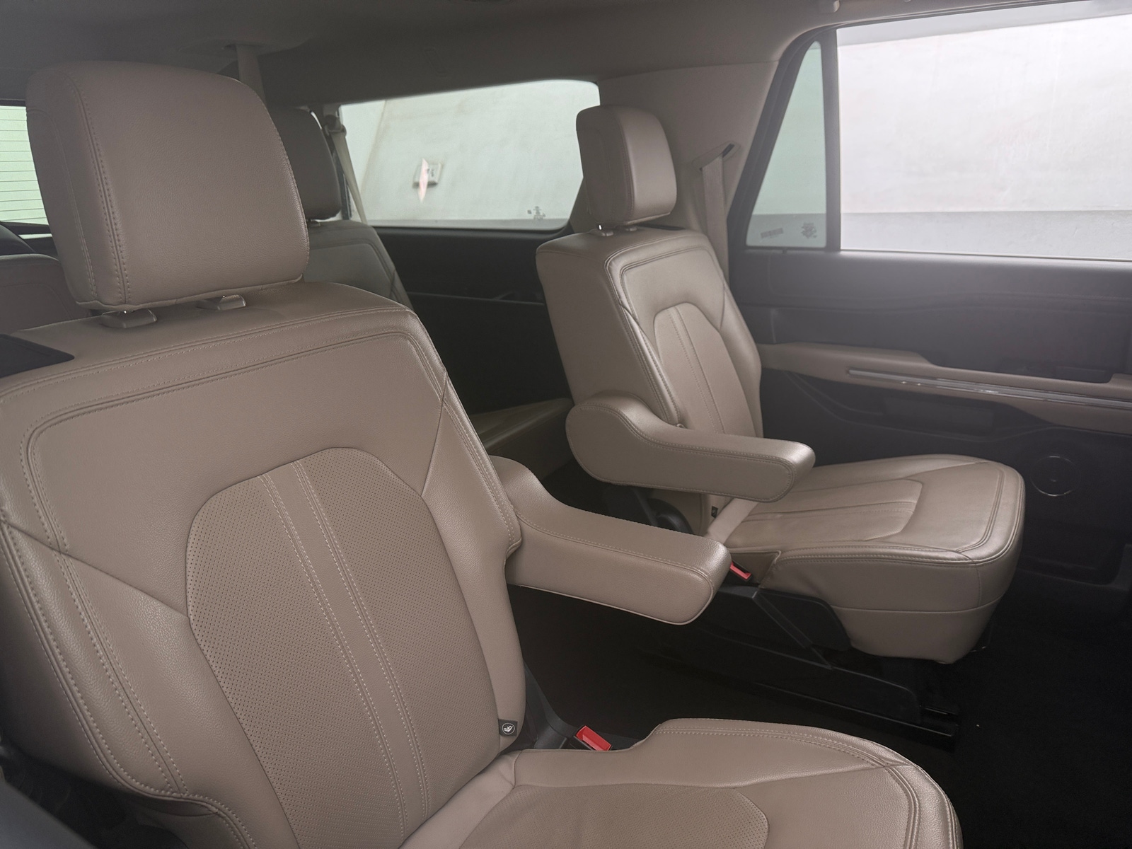 Thumbnail: 2024 Ford Expedition MAX - 5