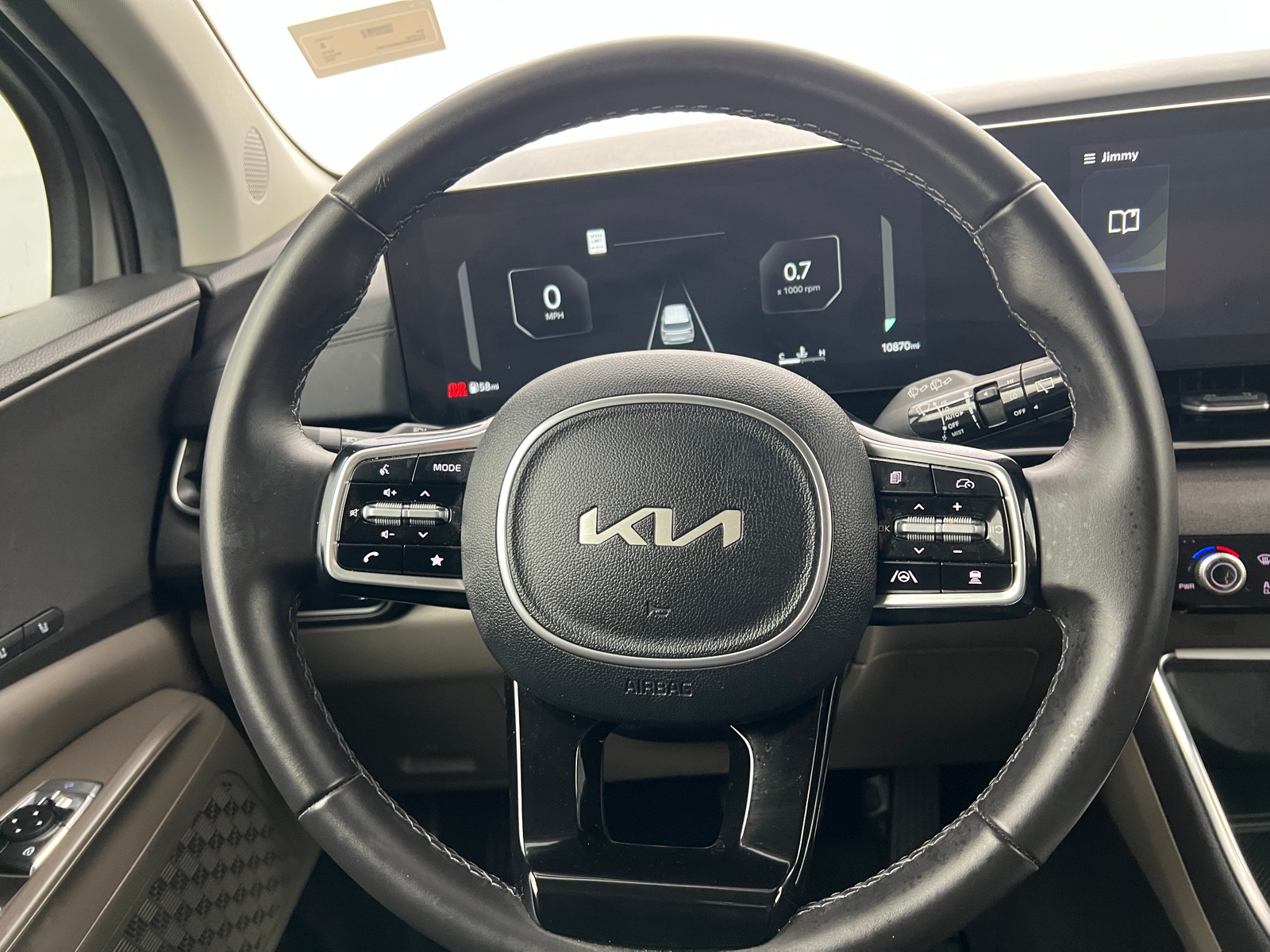 Thumbnail: 2025 Kia Carnival - 4