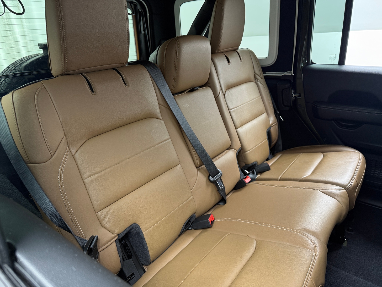 Thumbnail: 2021 Jeep Wrangler - 5