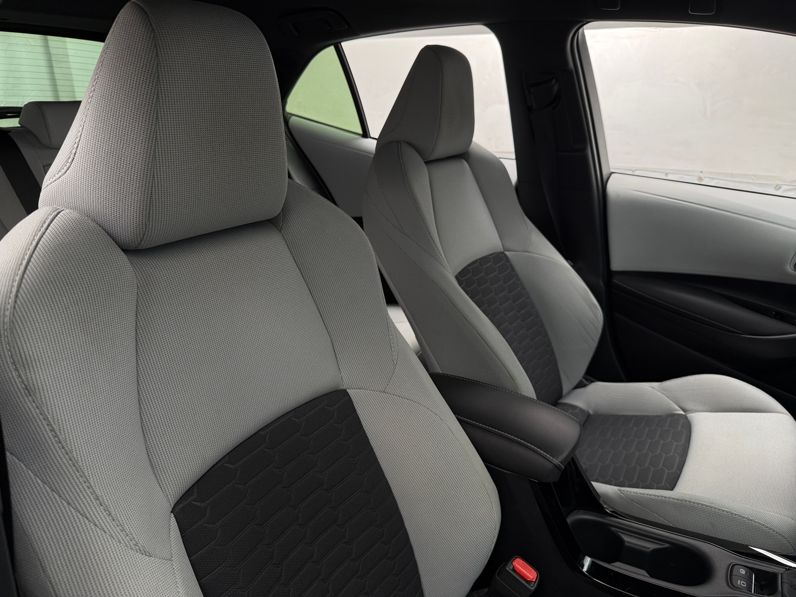 Thumbnail: 2021 Toyota Corolla - 2