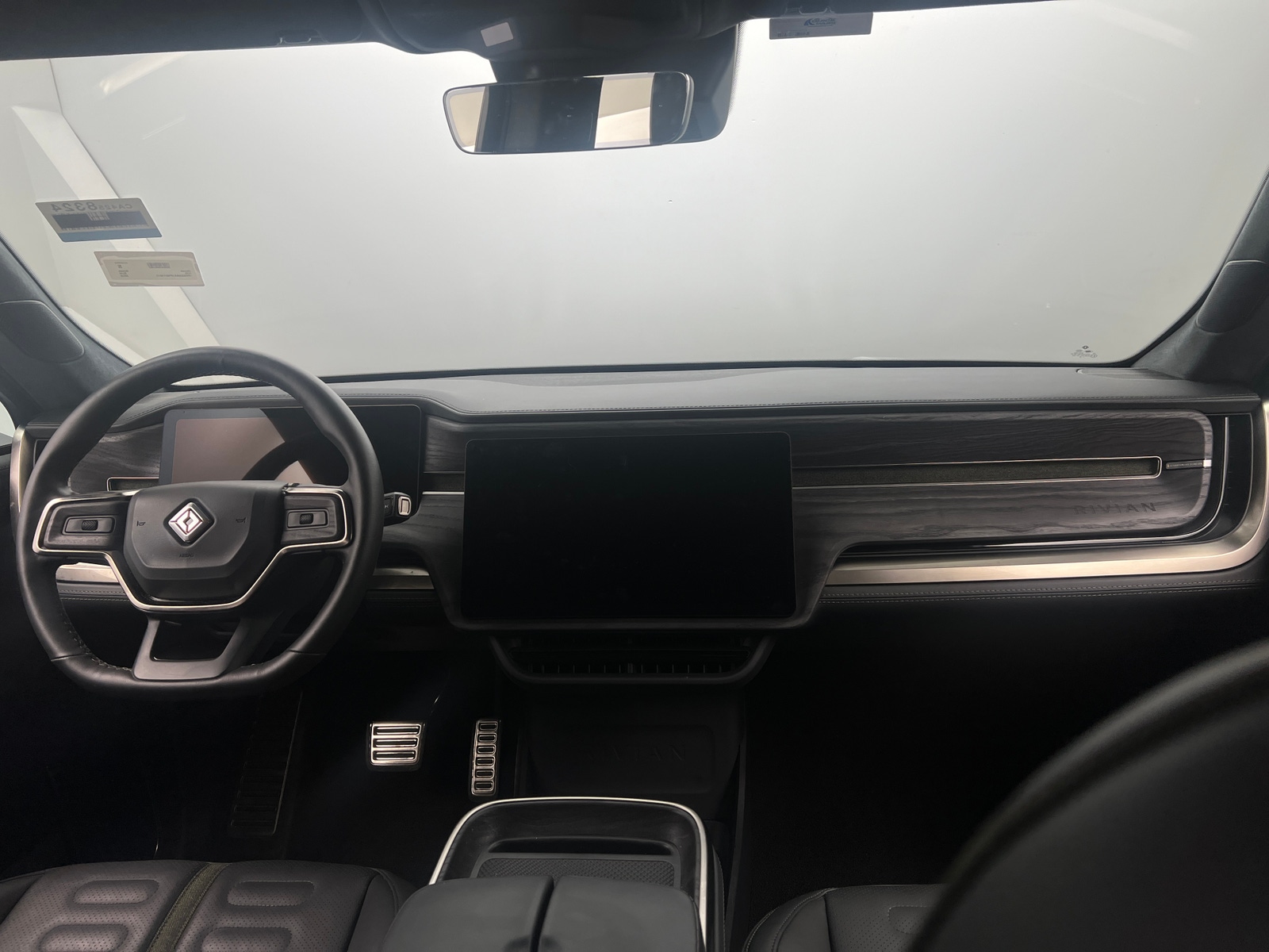 Thumbnail: 2023 Rivian R1S - 2