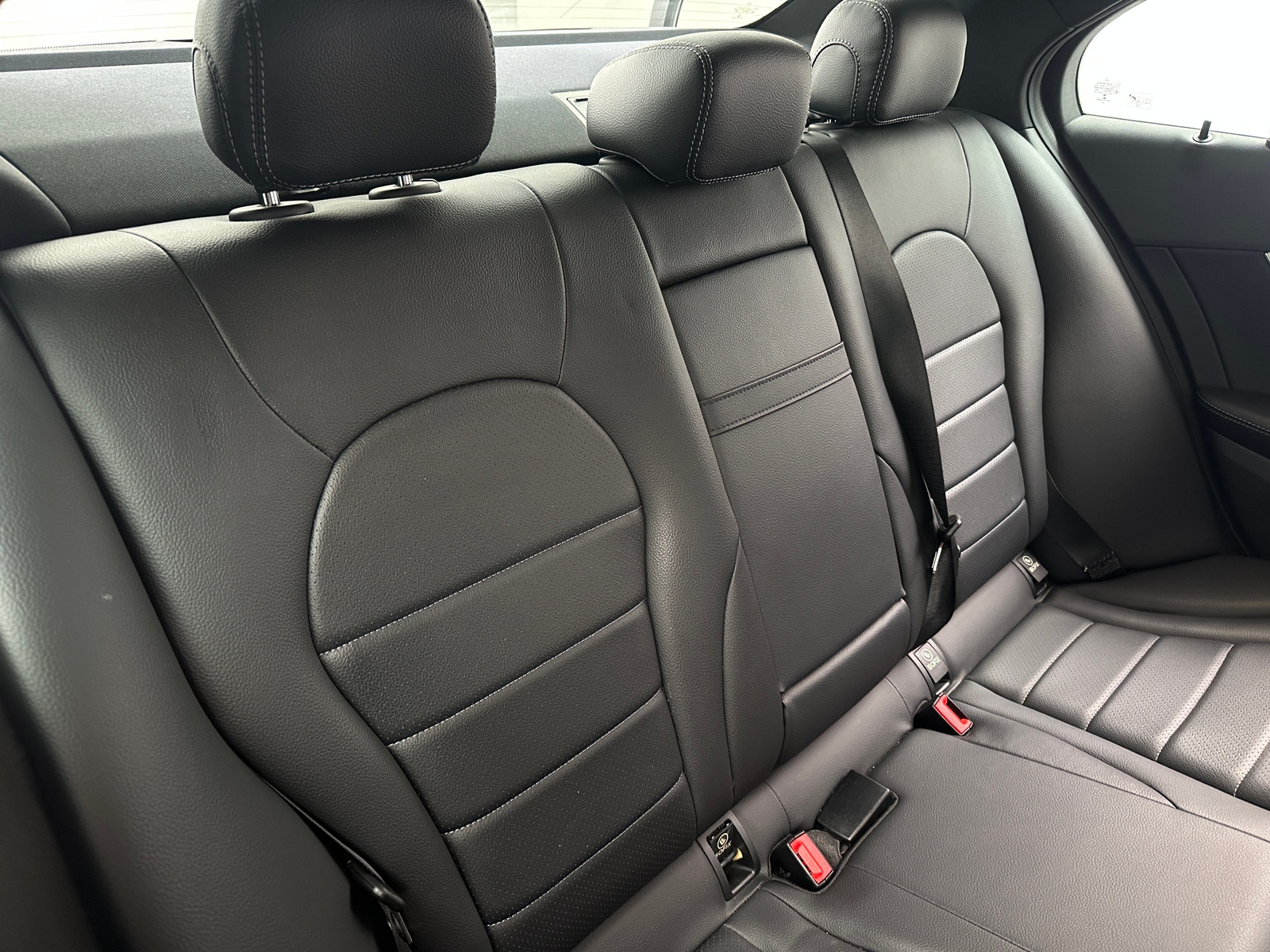 Thumbnail: 2018 Mercedes-Benz C-Class - 5