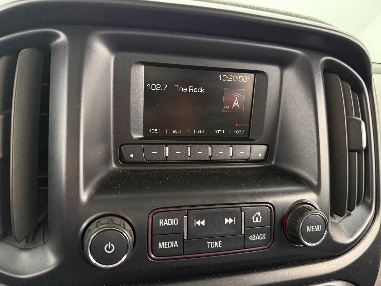 Thumbnail: 2016 GMC Canyon - 4