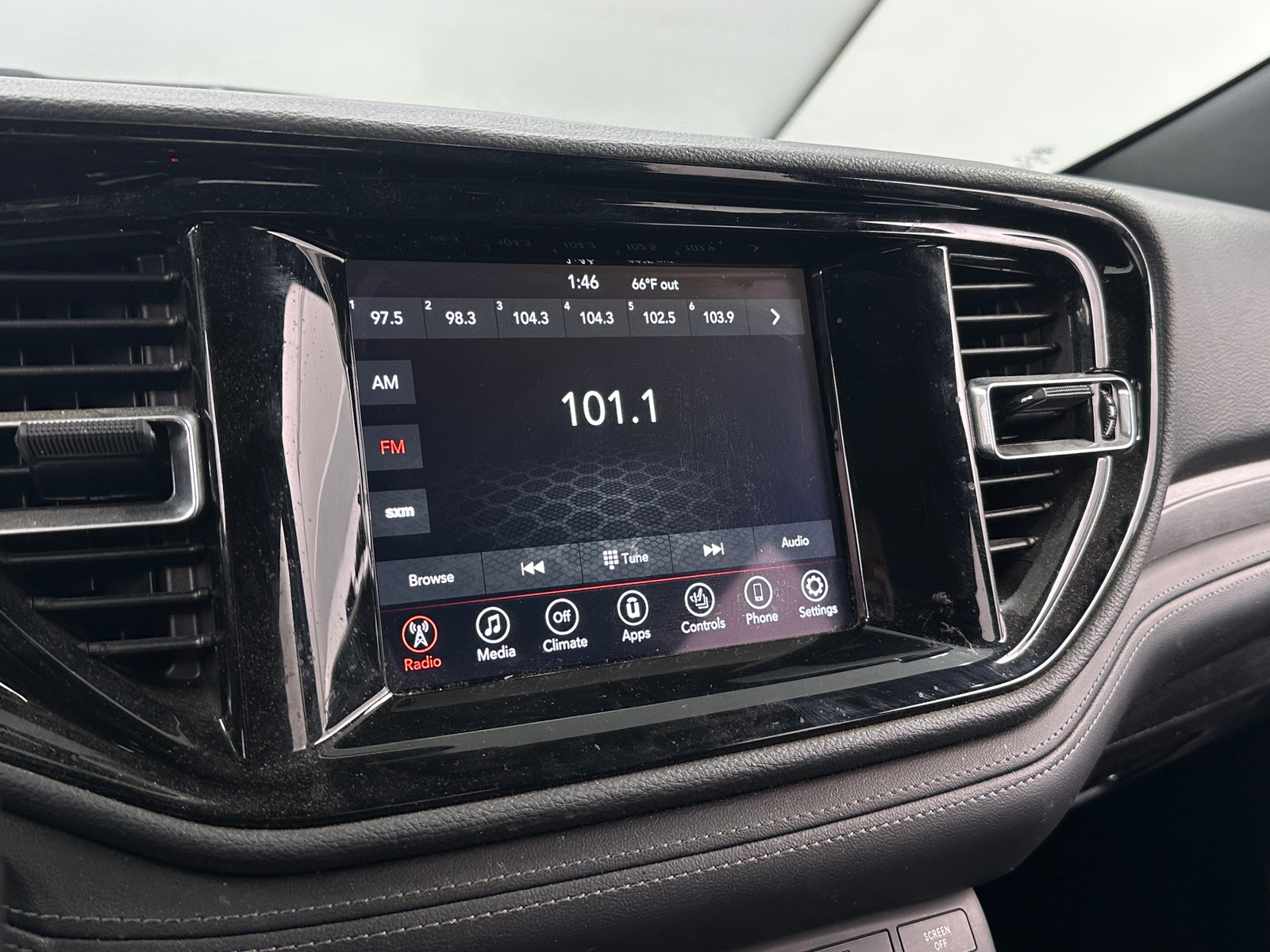 Thumbnail: 2024 Dodge Durango - 4