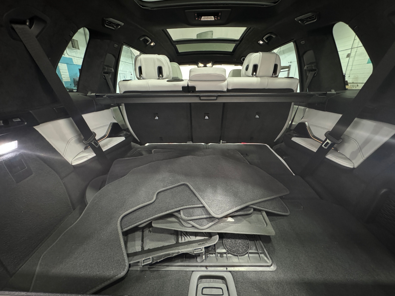 Thumbnail: 2023 BMW X7 - 7