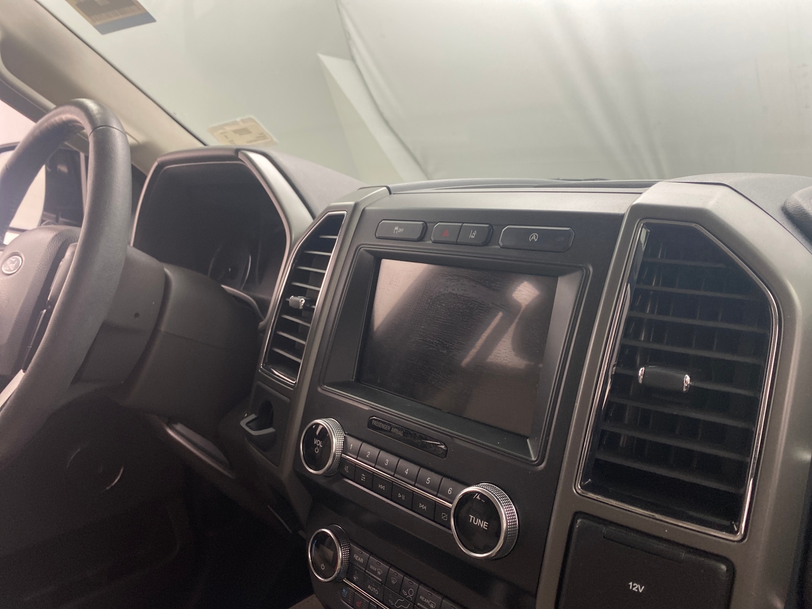 Thumbnail: 2019 Ford Expedition - 3