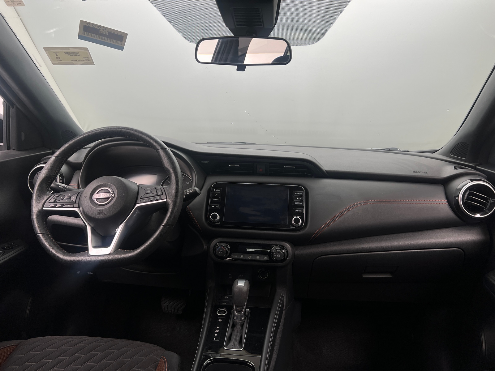 Thumbnail: 2023 Nissan Kicks - 3