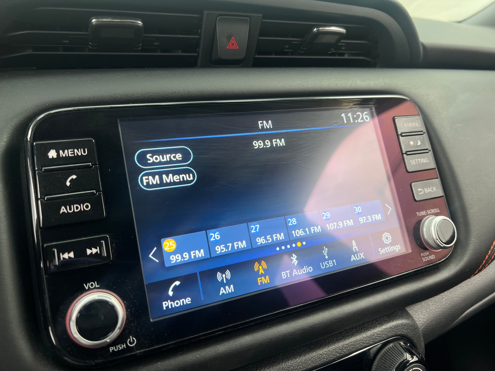 Thumbnail: 2023 Nissan Kicks - 4