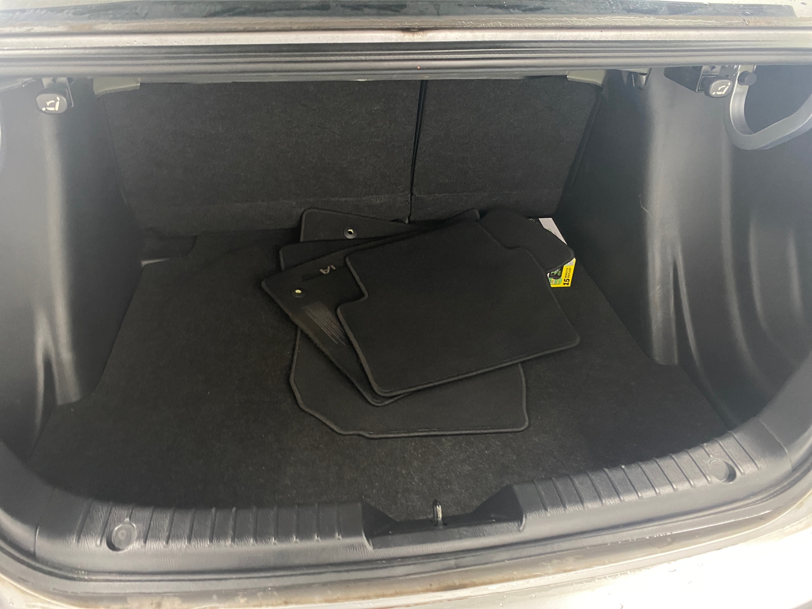 Thumbnail: 2017 Toyota Yaris iA - 7