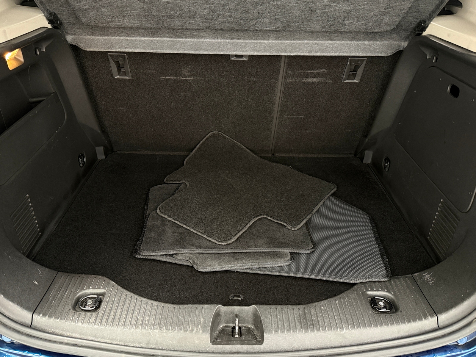 Thumbnail: 2019 Buick Encore - 7