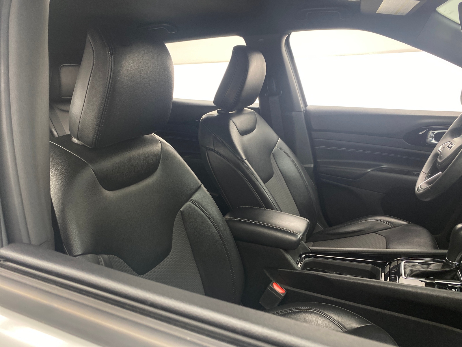 Thumbnail: 2022 Jeep Compass - 2