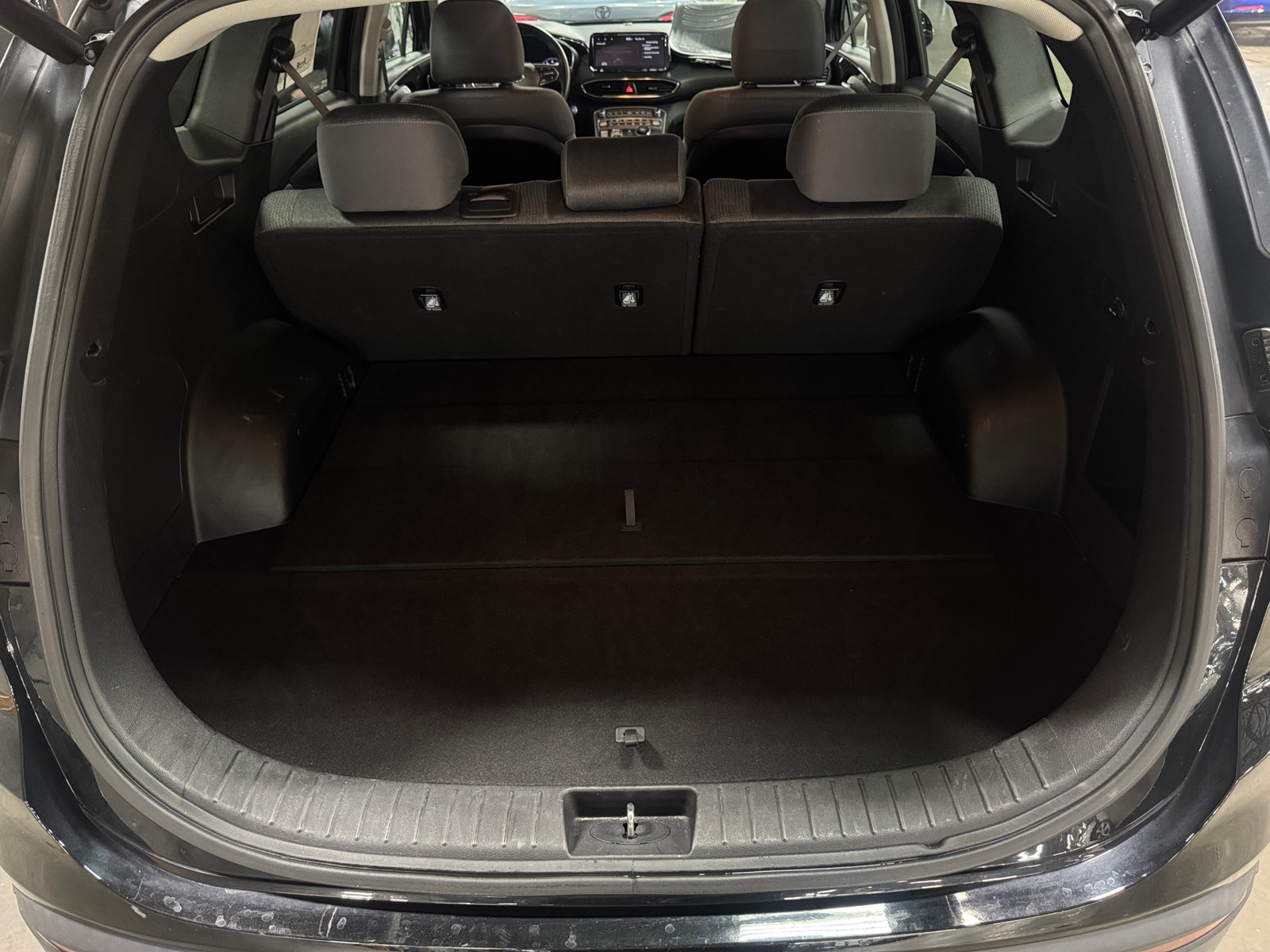 Thumbnail: 2023 Hyundai Santa Fe - 7