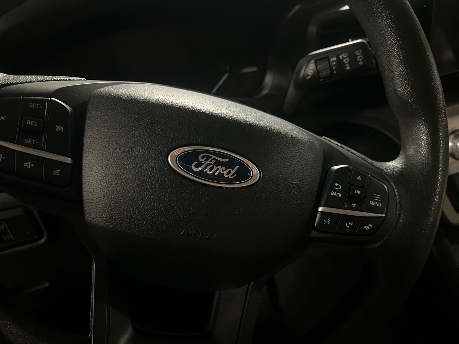 Thumbnail: 2021 Ford Explorer - 5