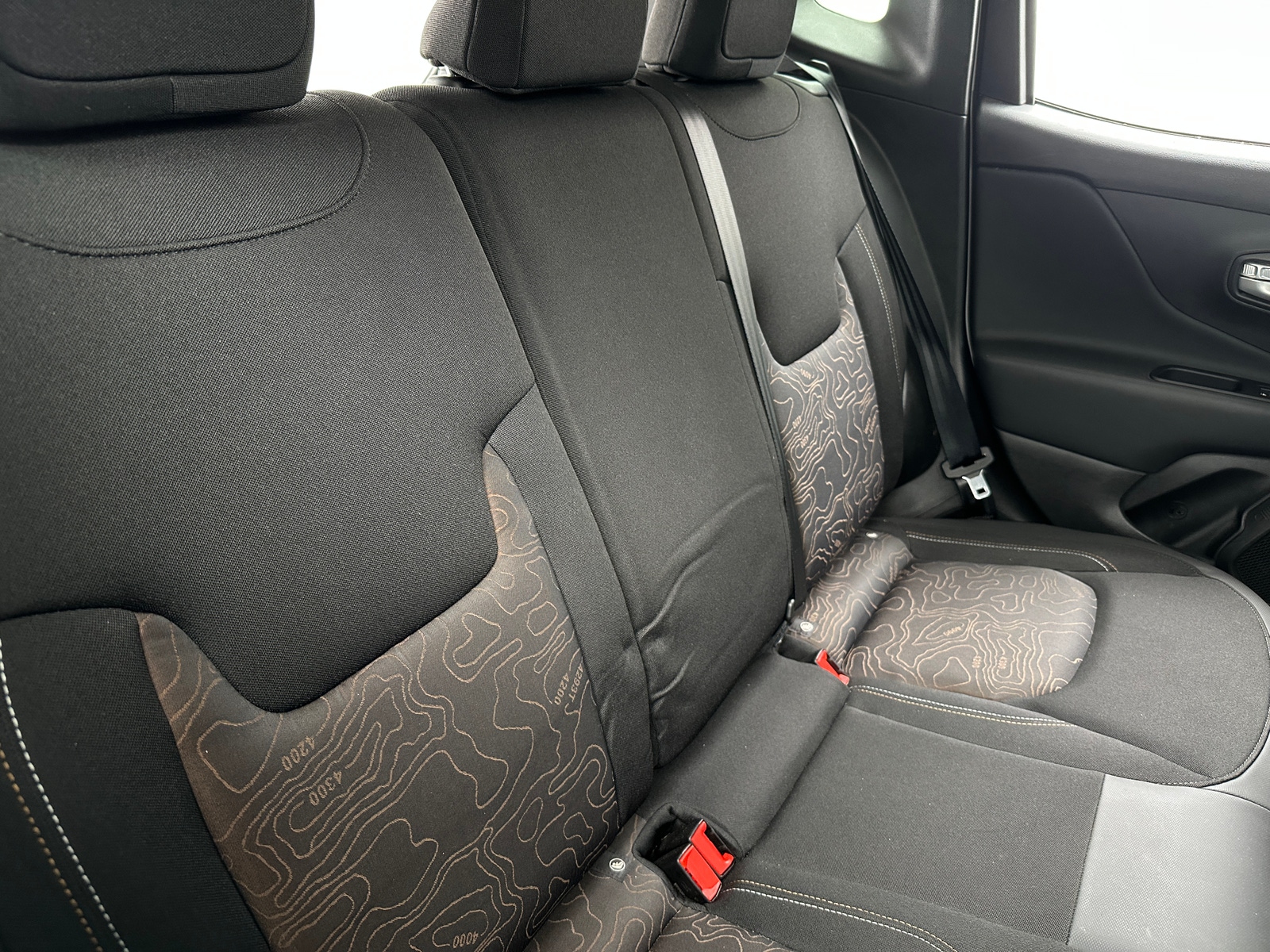 Thumbnail: 2023 Jeep Renegade - 6