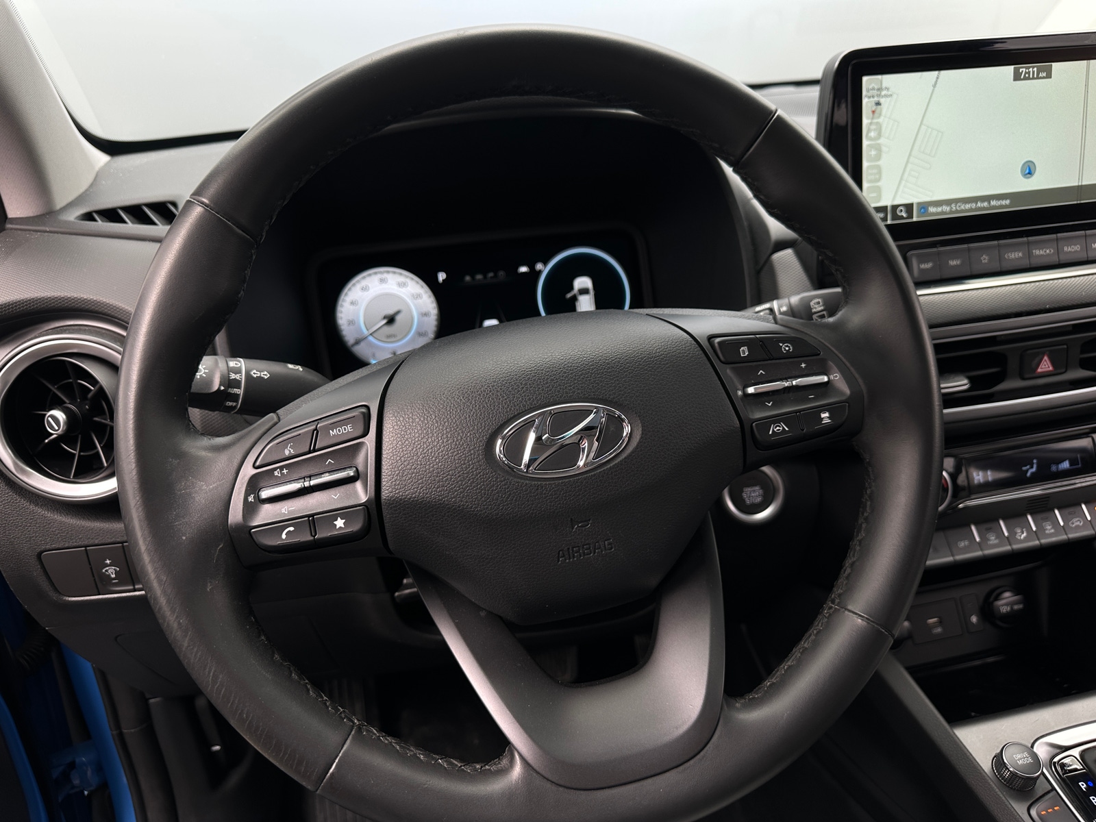 Thumbnail: 2022 Hyundai Kona - 4