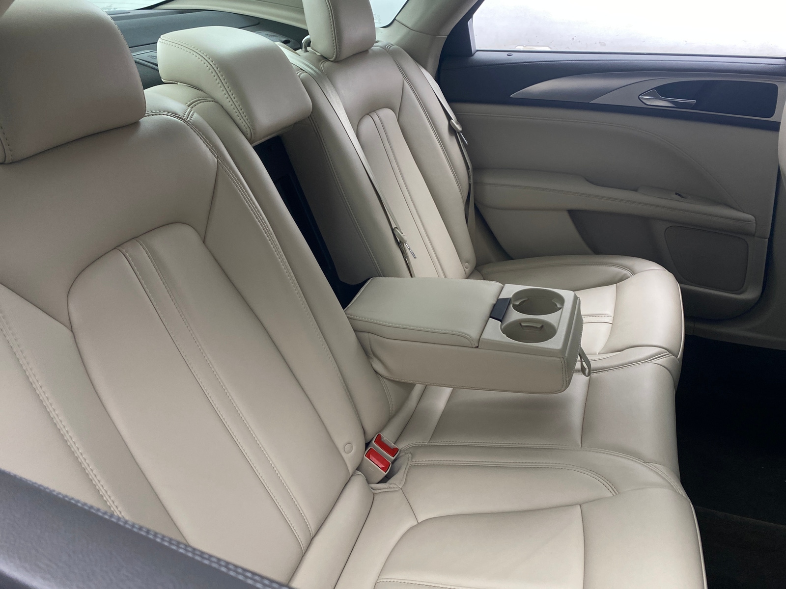 Thumbnail: 2019 Lincoln MKZ - 5