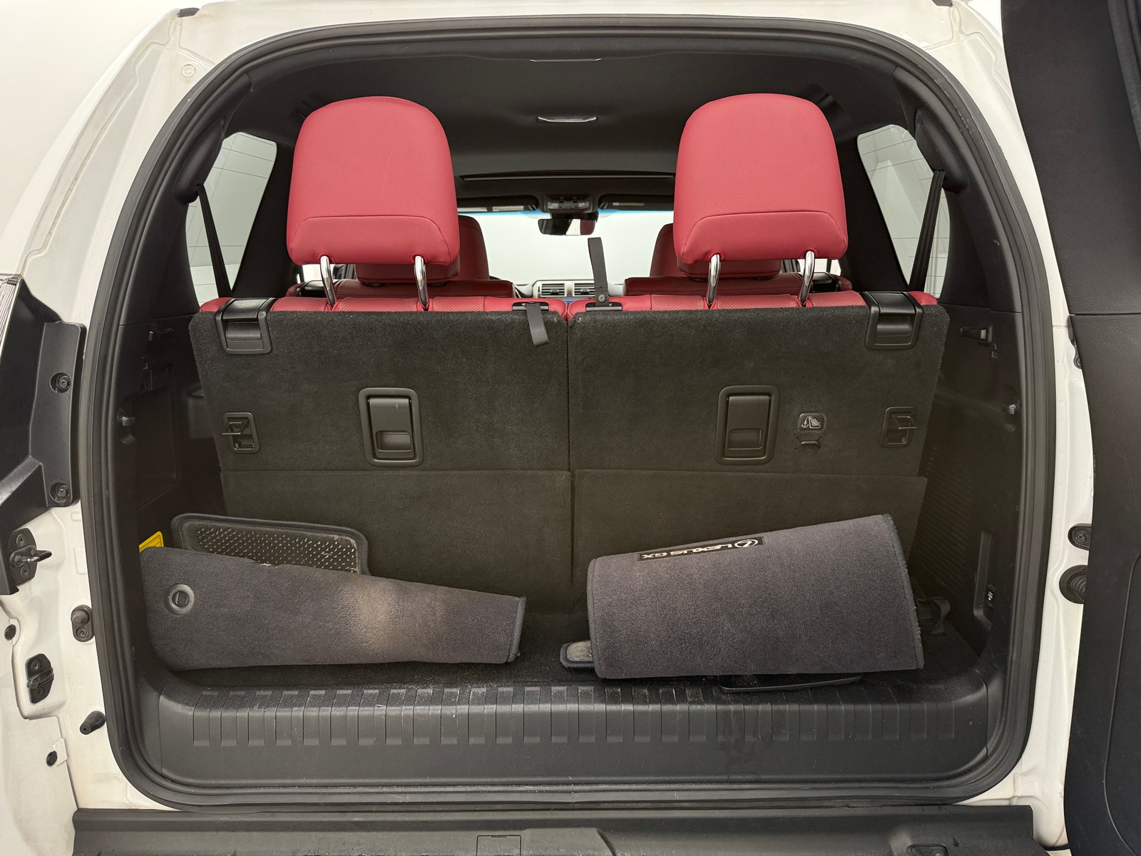 Thumbnail: 2020 Lexus GX - 6