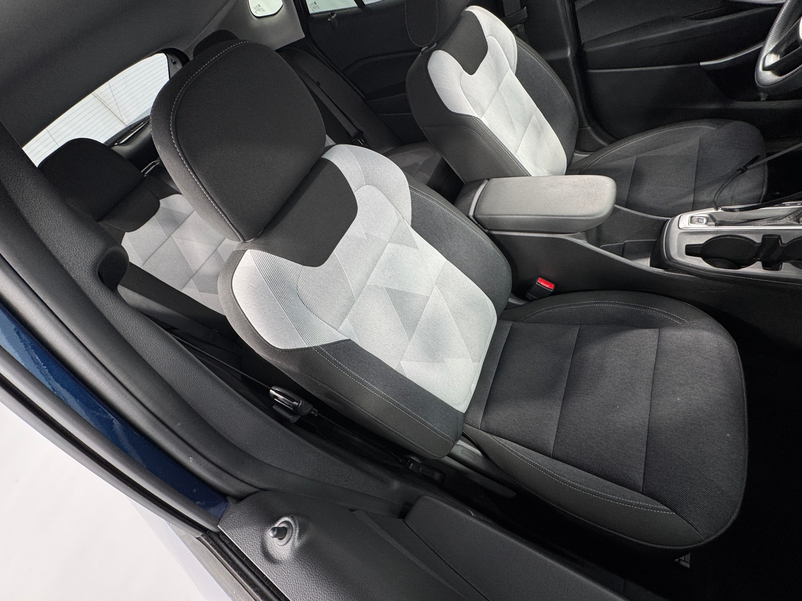 Thumbnail: 2024 Chevrolet Trax - 2