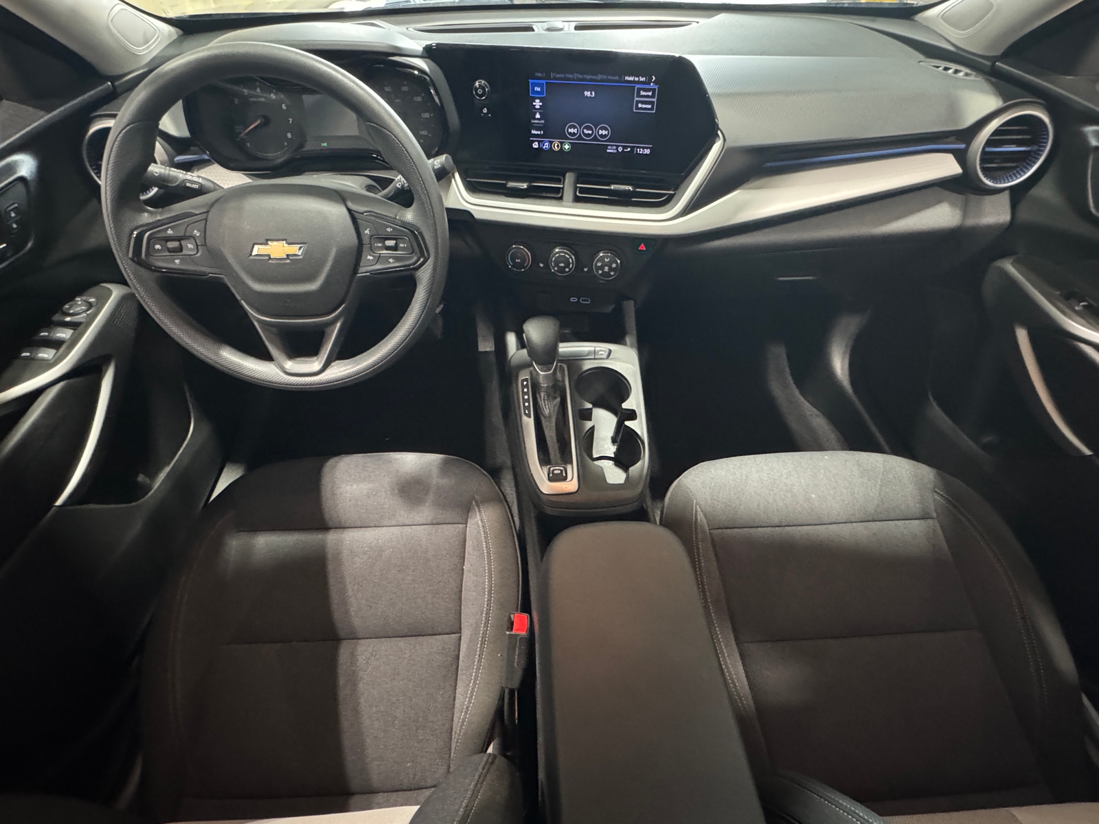 Thumbnail: 2024 Chevrolet Trax - 3