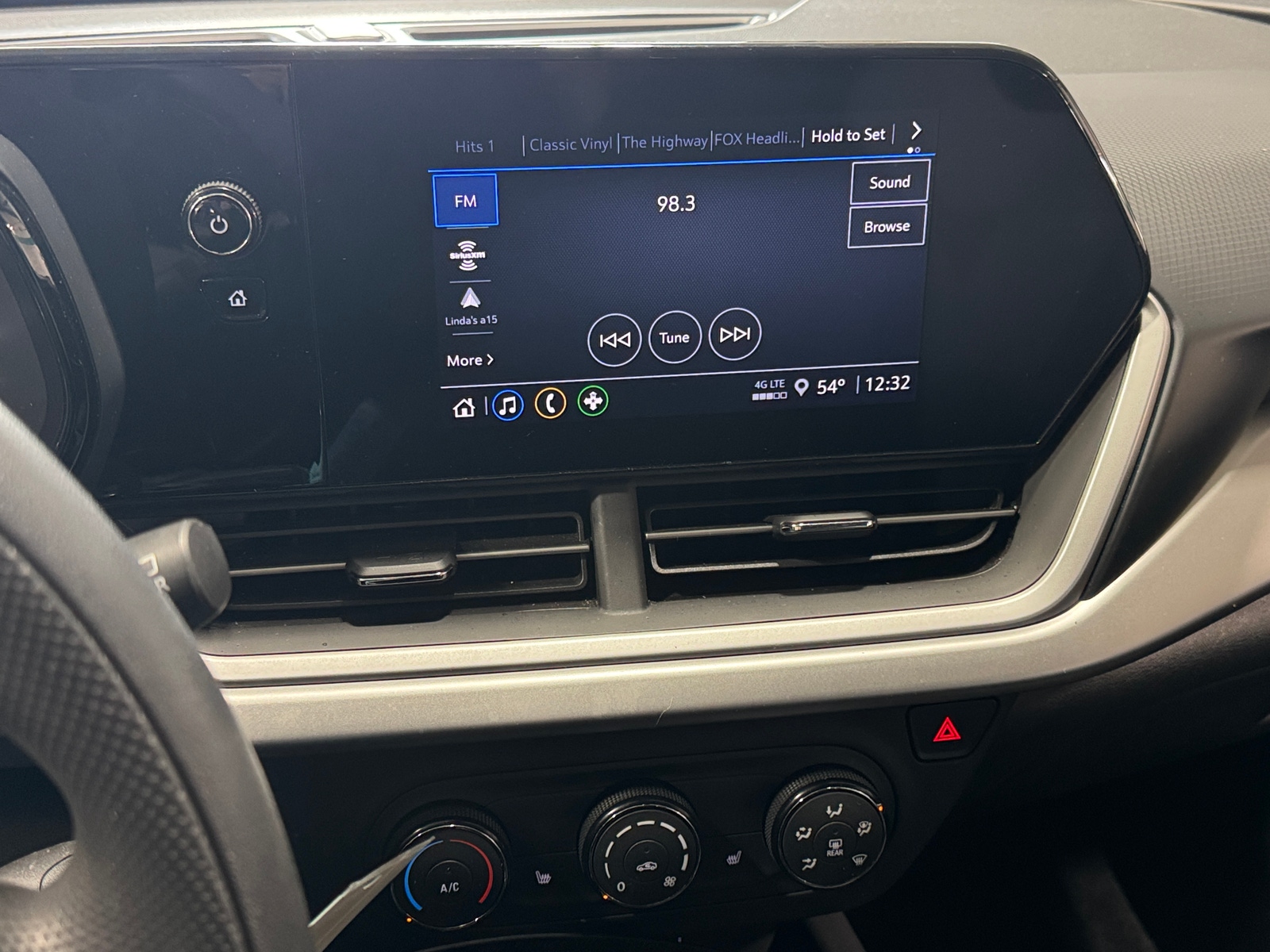 Thumbnail: 2024 Chevrolet Trax - 4