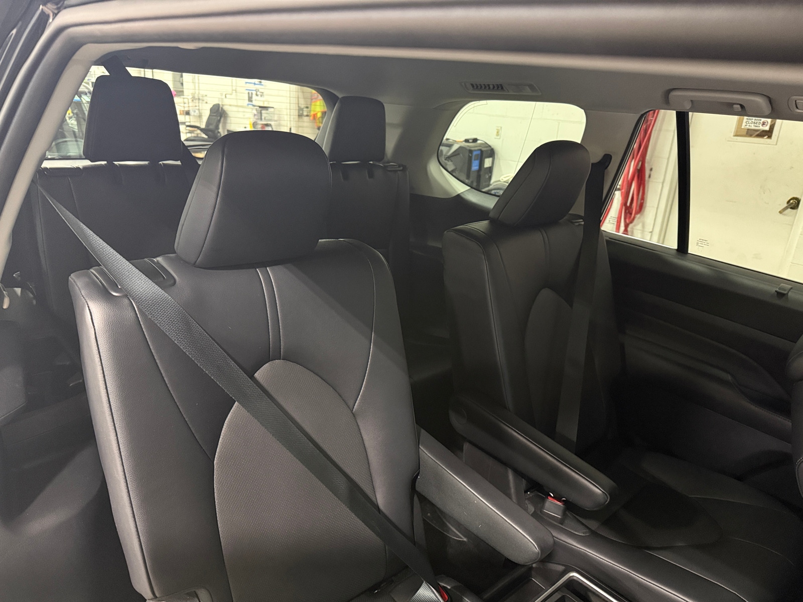 Thumbnail: 2025 Toyota Grand Highlander - 5