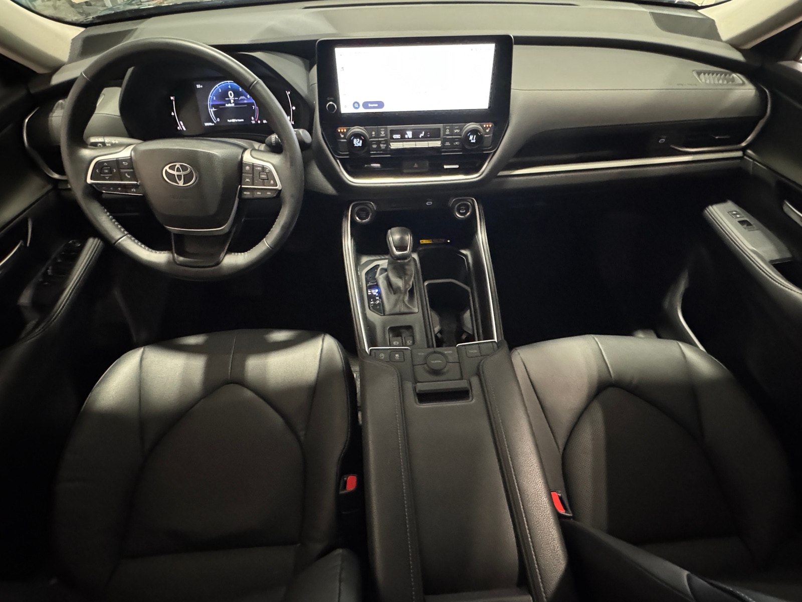 Thumbnail: 2025 Toyota Grand Highlander - 2