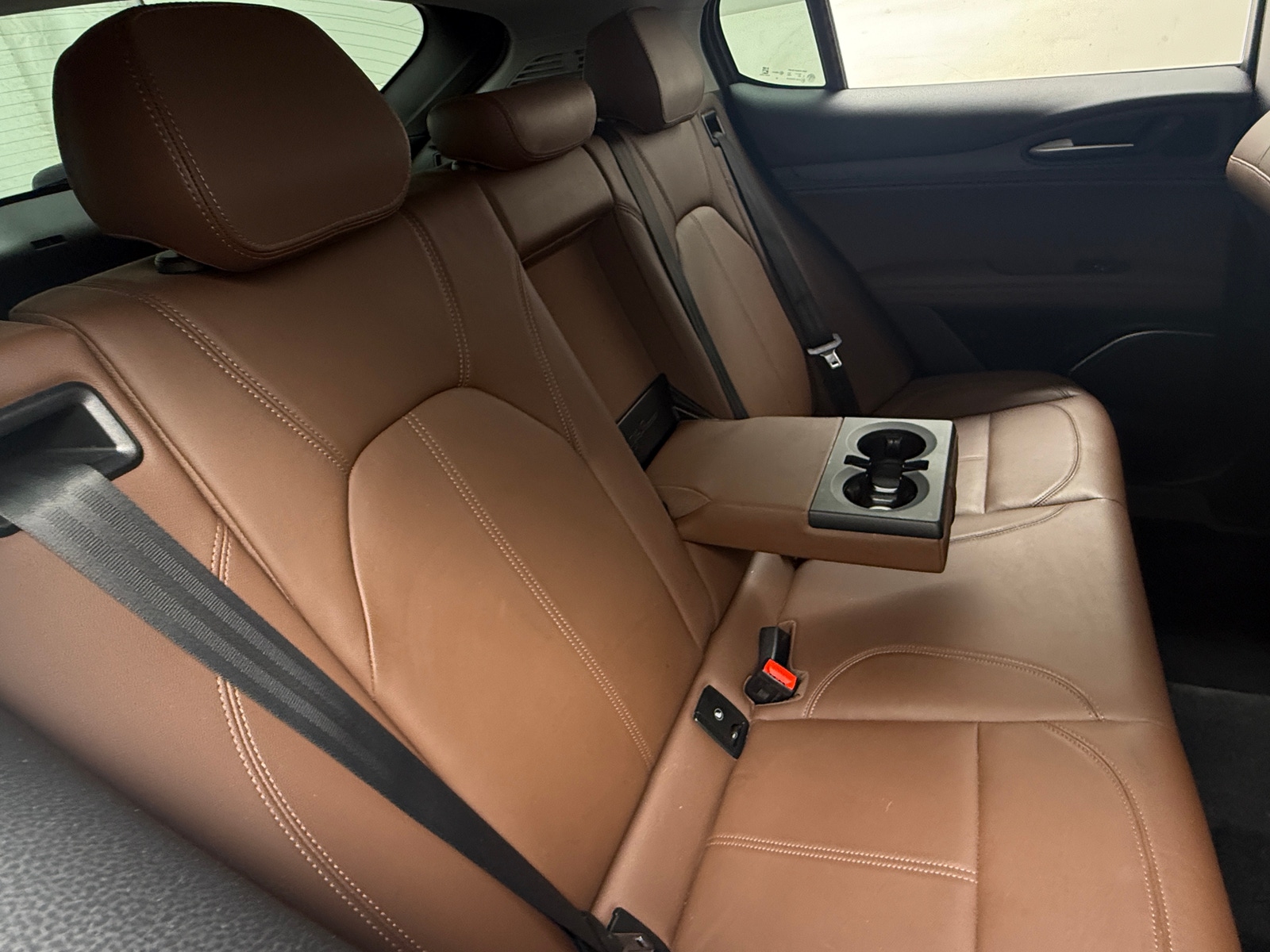 Thumbnail: 2020 Alfa Romeo Stelvio - 5