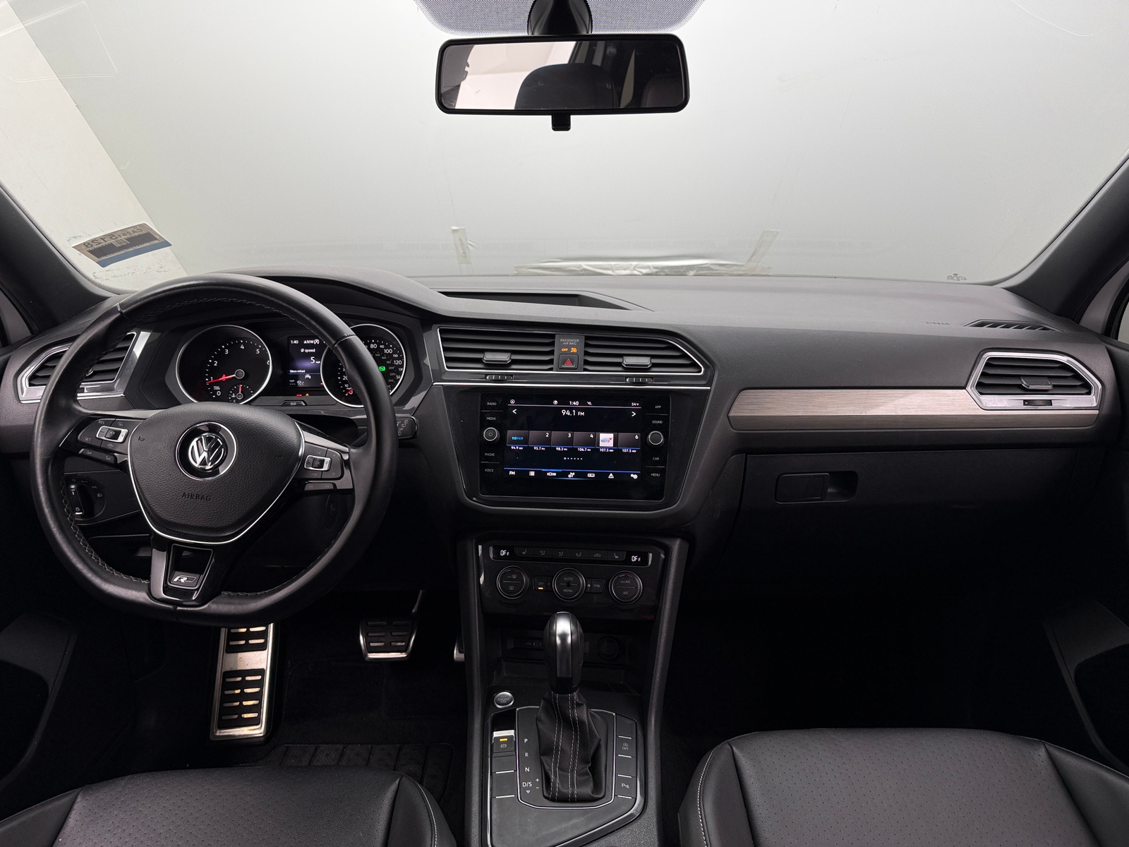 Thumbnail: 2021 Volkswagen Tiguan - 2