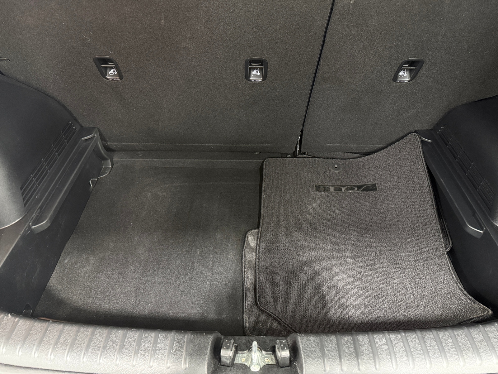 Thumbnail: 2023 Kia Soul - 7