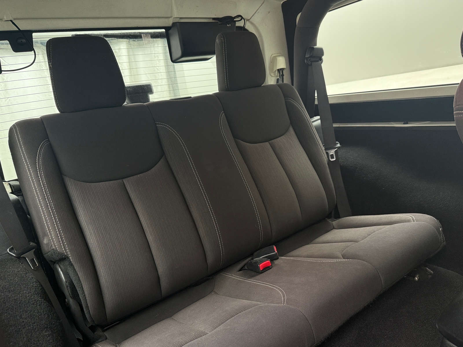 Thumbnail: 2015 Jeep Wrangler - 6