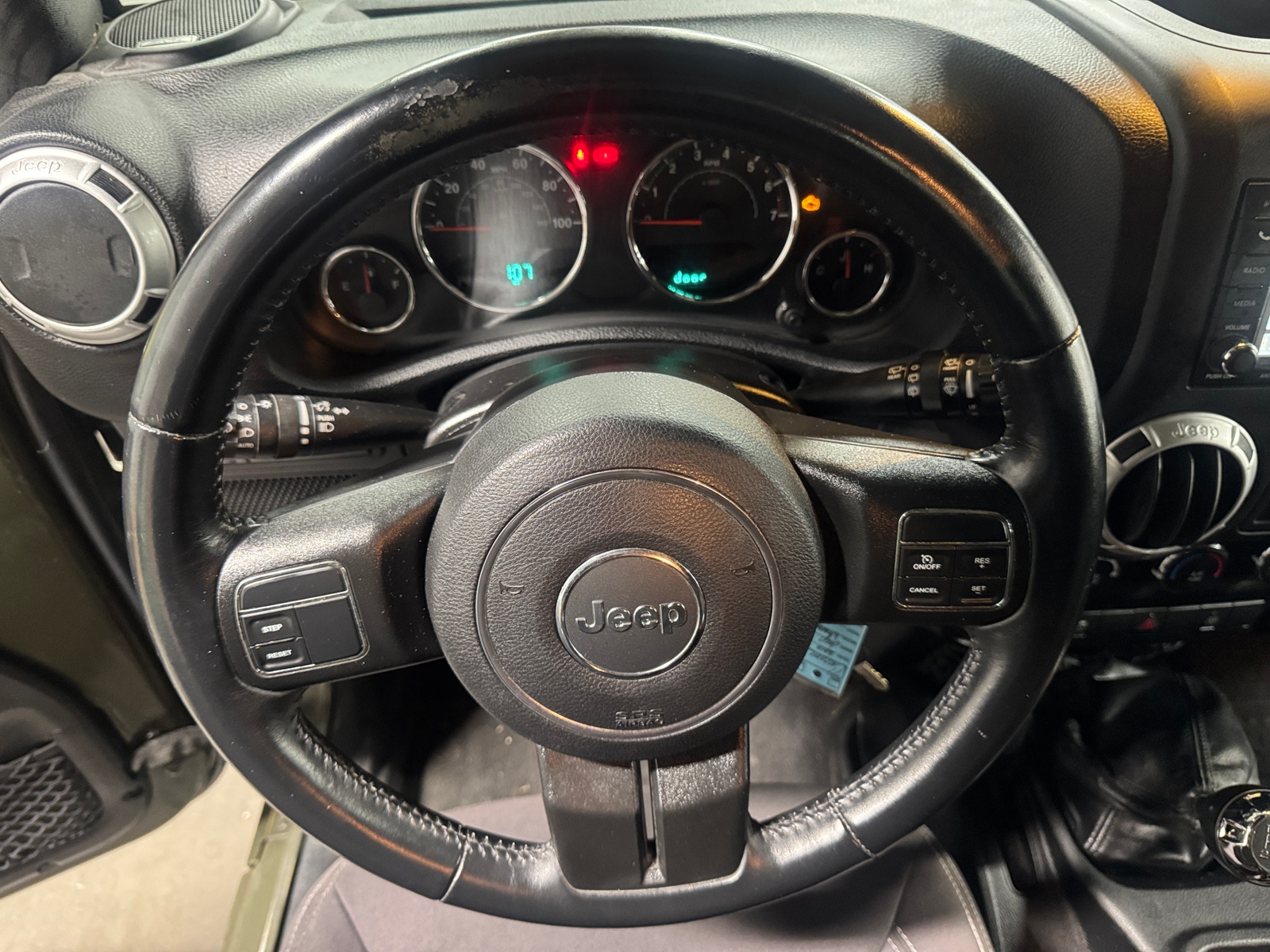 Thumbnail: 2015 Jeep Wrangler - 5