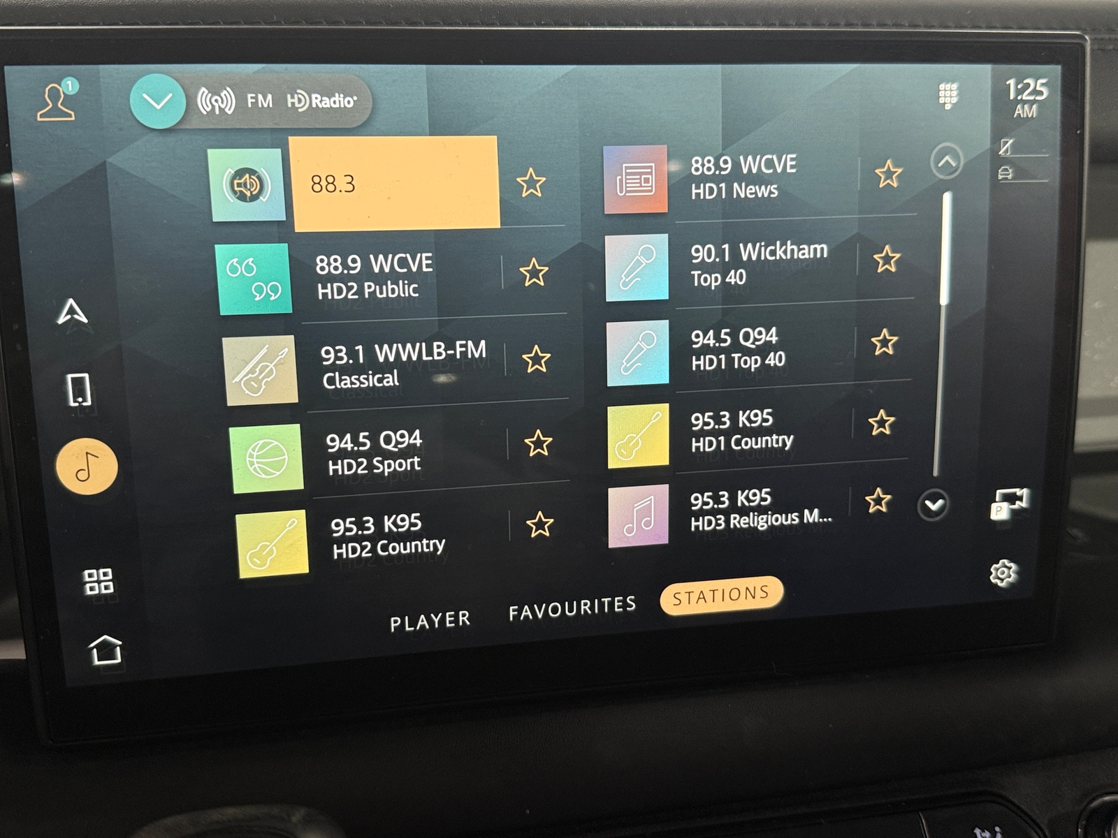 Thumbnail: 2024 Land Rover Defender - 3