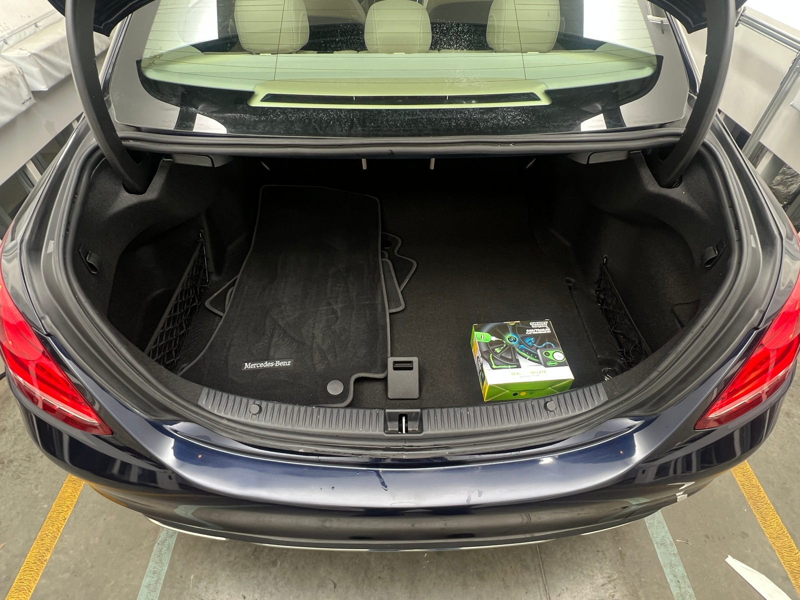 Thumbnail: 2016 Mercedes-Benz C-Class - 7