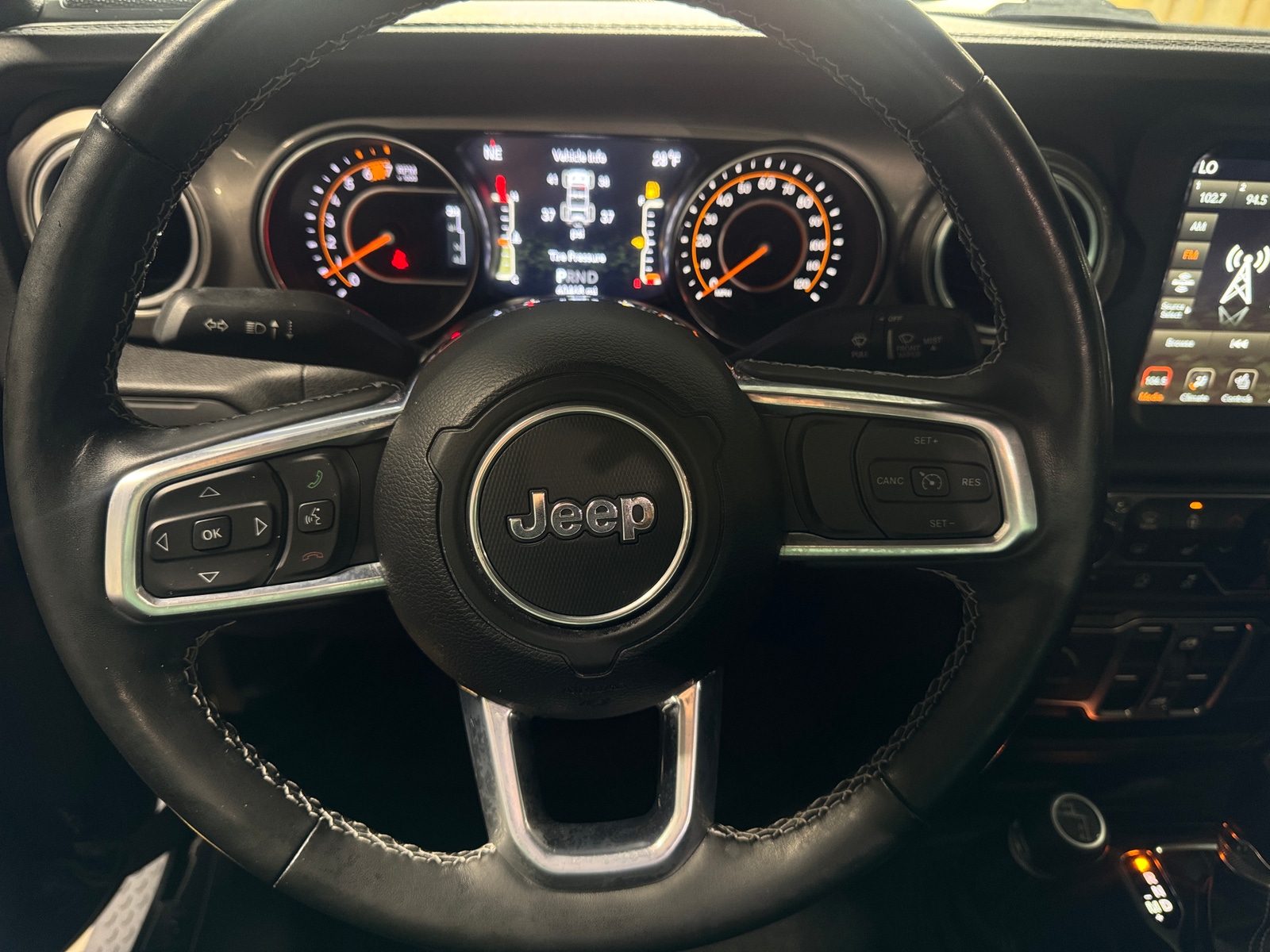 Thumbnail: 2021 Jeep Wrangler - 5