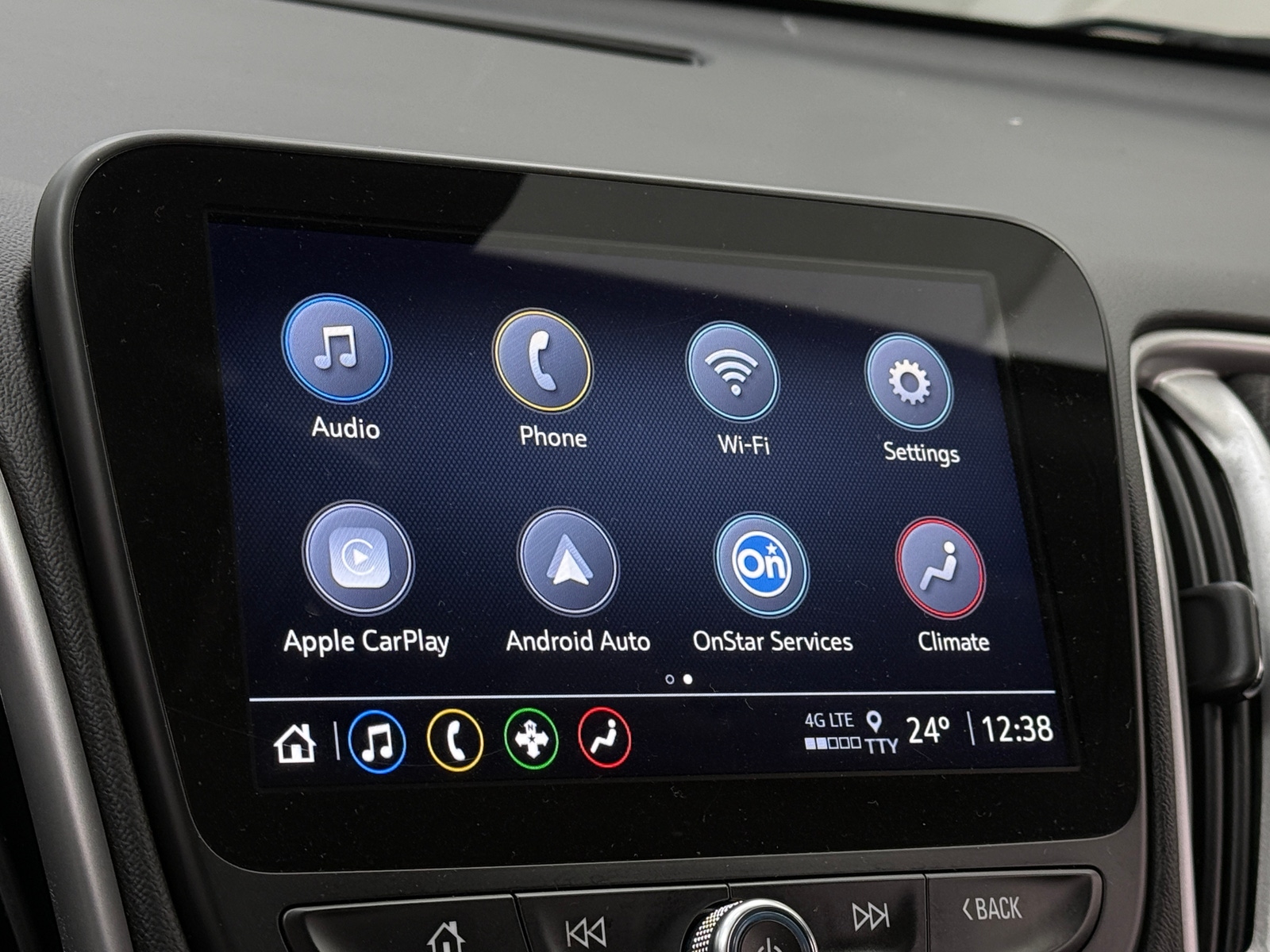 Thumbnail: 2023 Chevrolet Malibu - 4