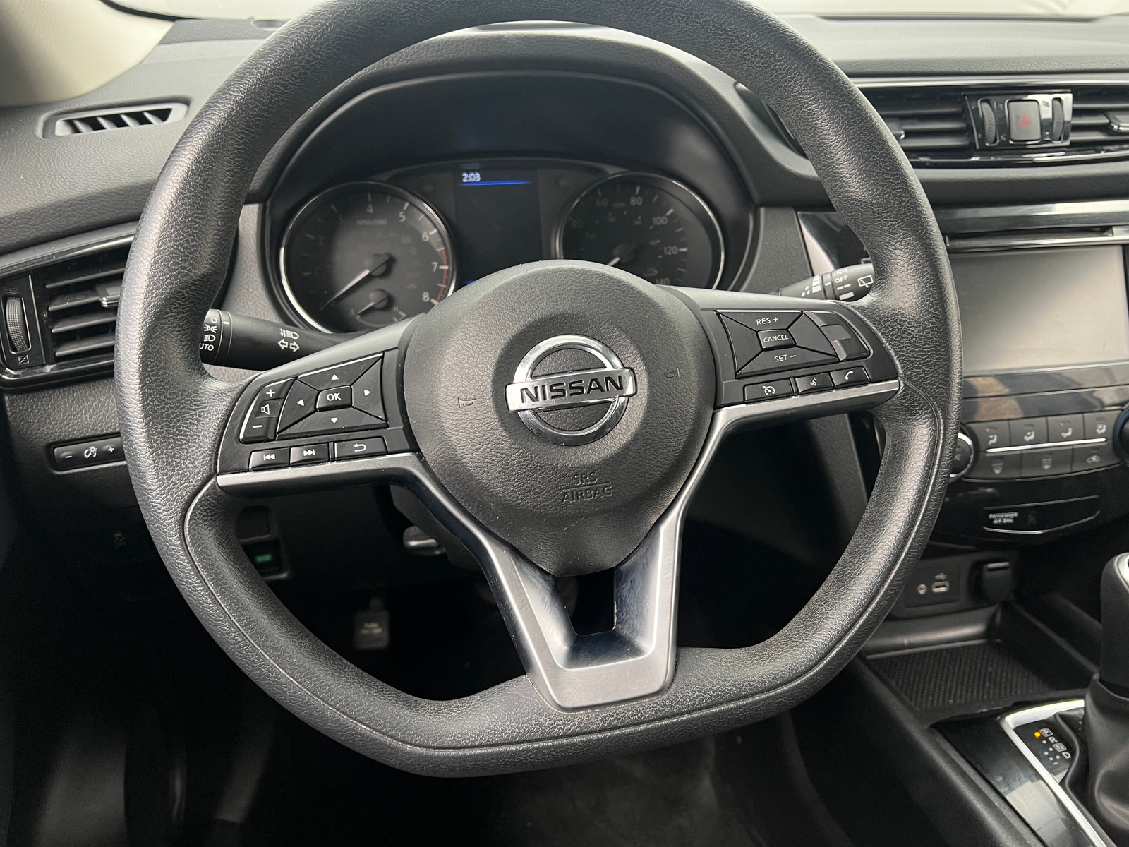 Thumbnail: 2022 Nissan Rogue Sport - 5