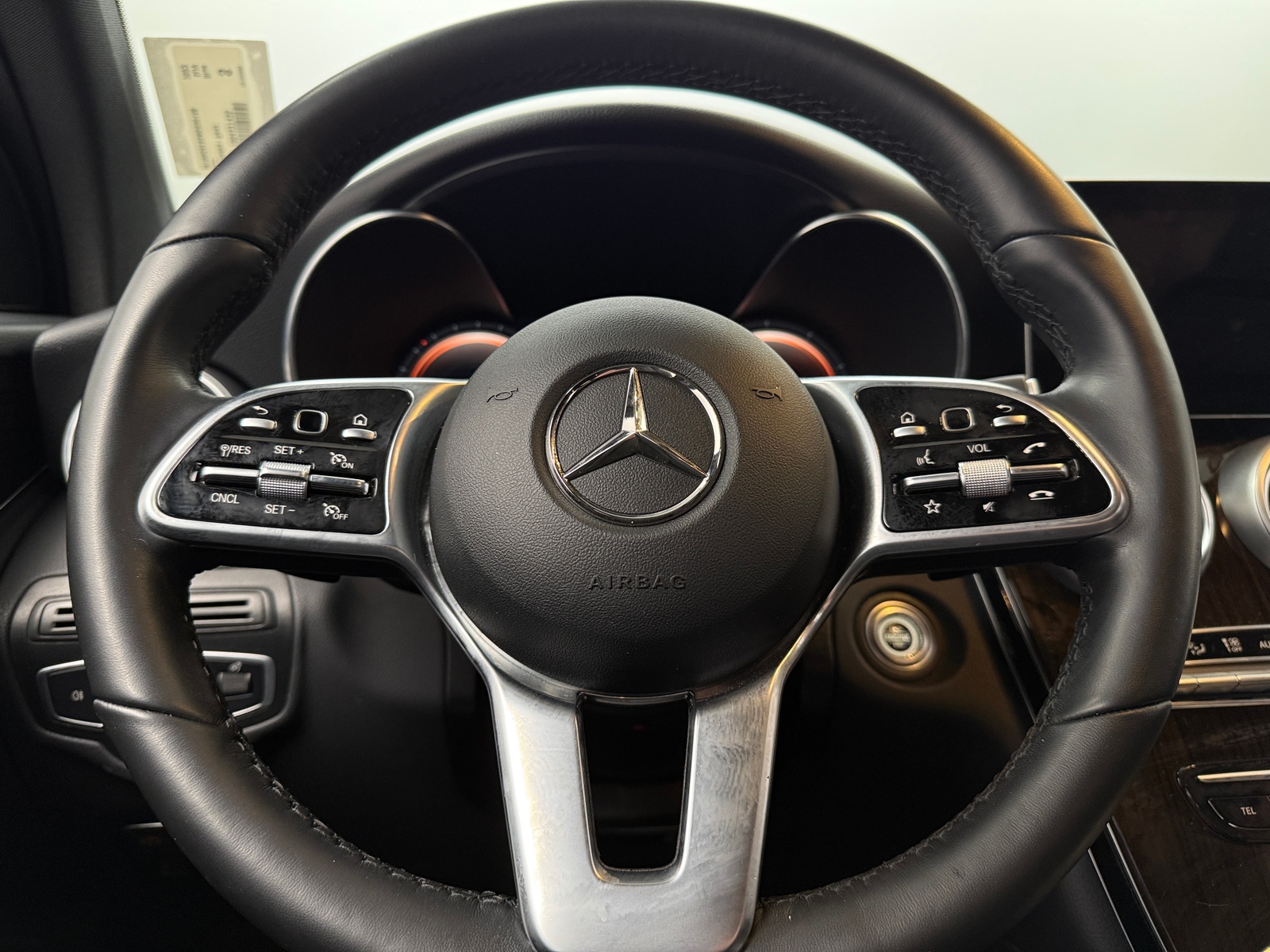 Thumbnail: 2022 Mercedes-Benz GLC - 4